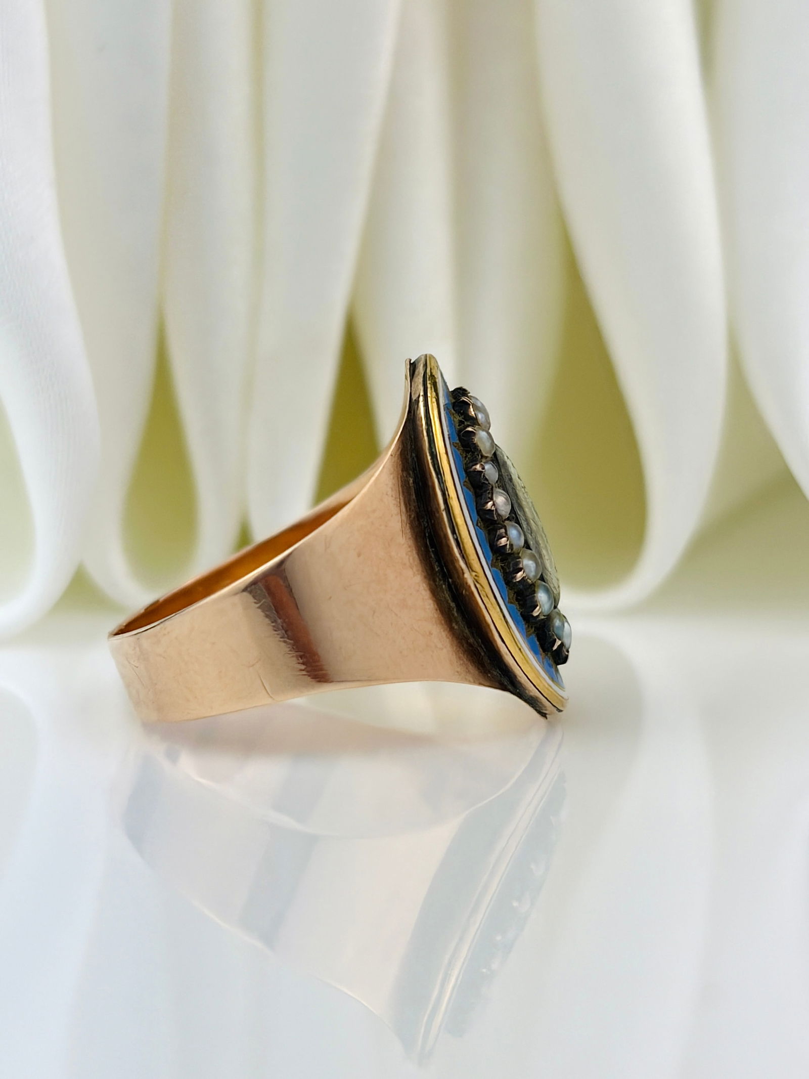 ANTIQUE GEORGIAN ERA C. 1786 BLUE ENAMEL AND PEARL LOCKET FRONT RING - 2