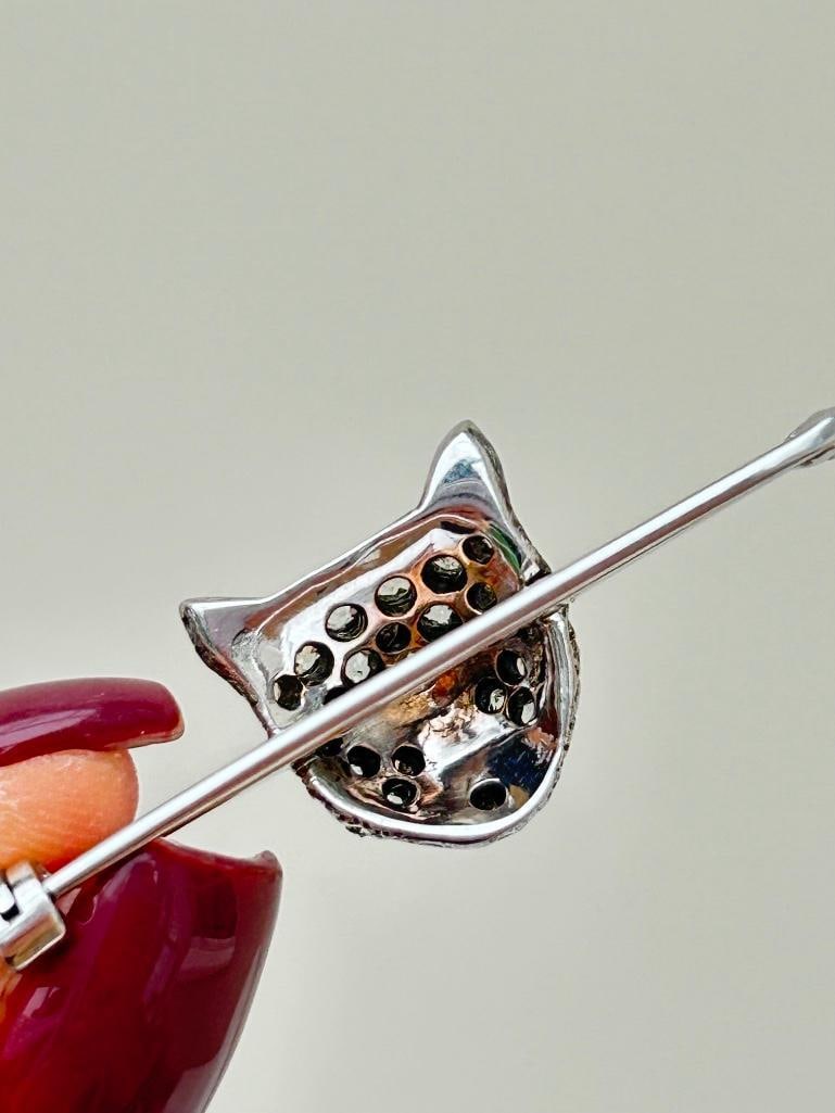 Antique Diamond Fox Head Bar Brooch in 9ct Gold in Antique Box - 4