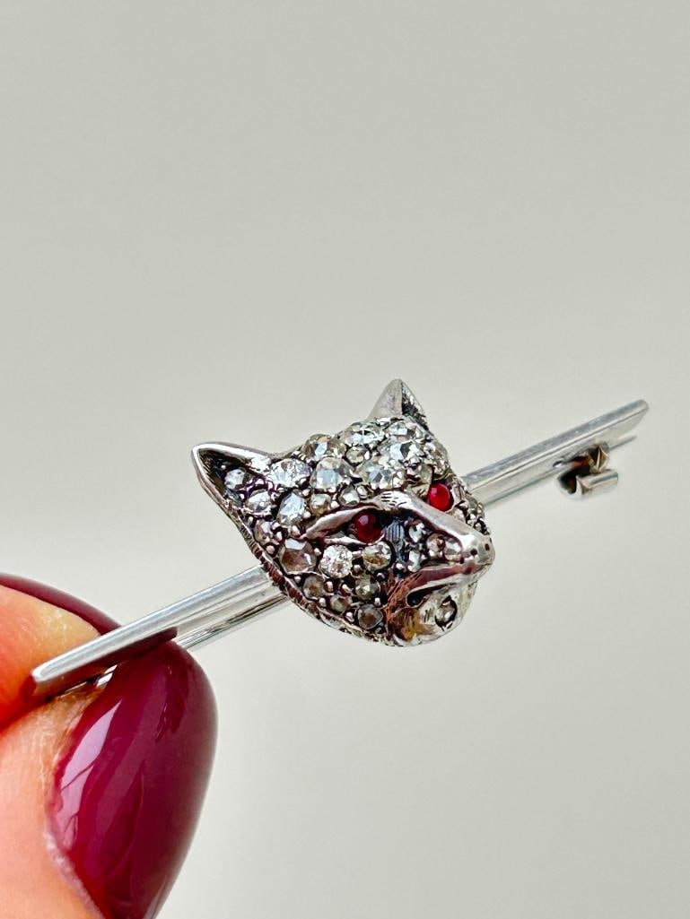 Antique Diamond Fox Head Bar Brooch in 9ct Gold in Antique Box - 5