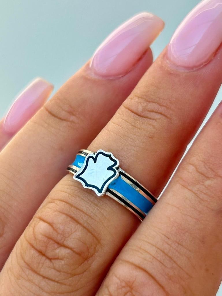 Antique Black and Blue Enamel Gold Band Ring - 2