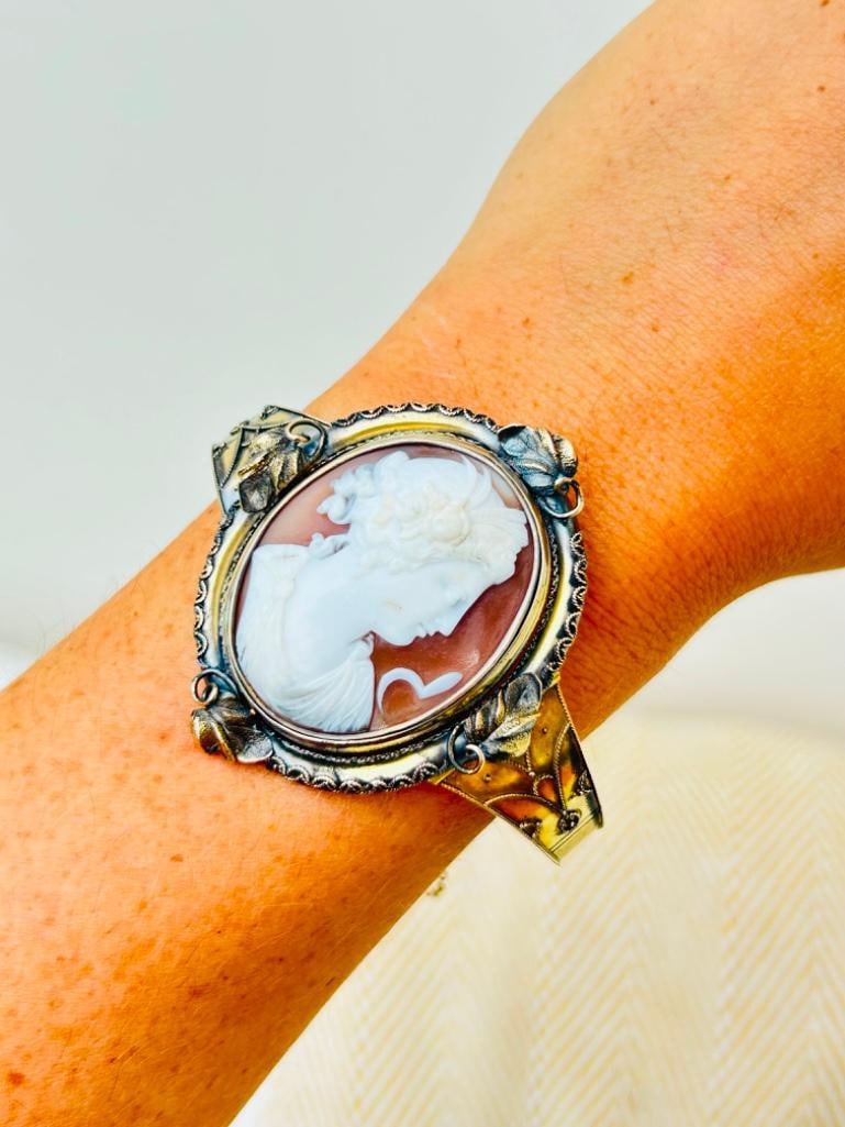 Large Antique 15ct Gold Spinning Cameo Bangle Bracelet - 2