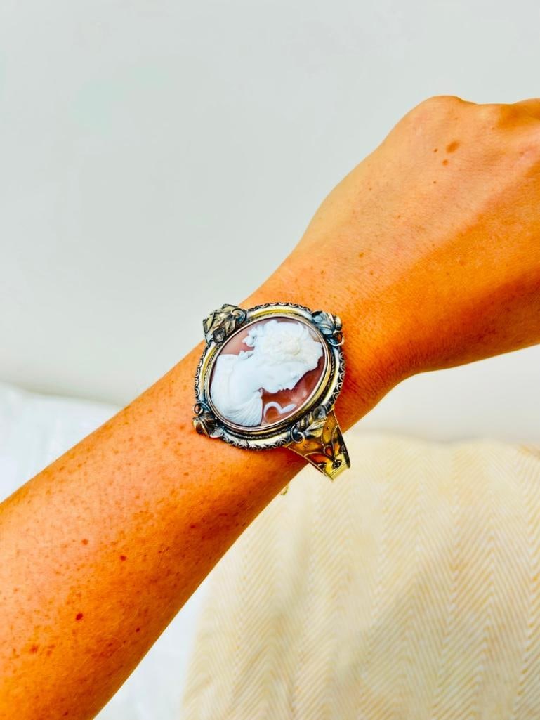 Large Antique 15ct Gold Spinning Cameo Bangle Bracelet - 3