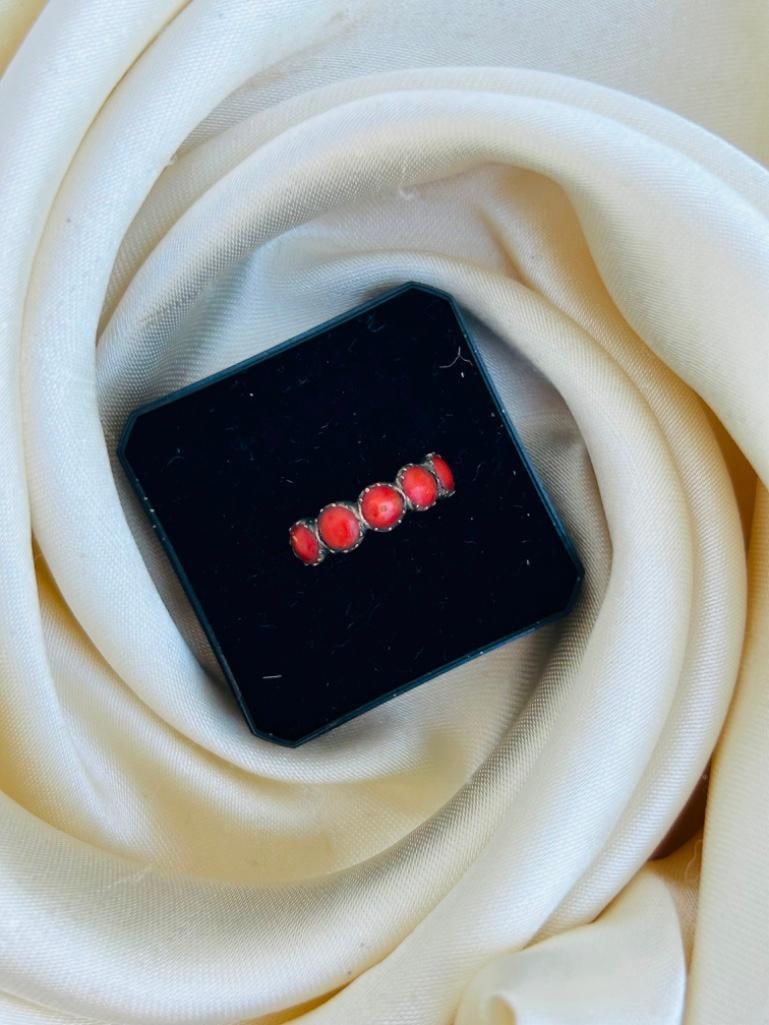 Georgian Era Carved Half Hoop Ring - 4