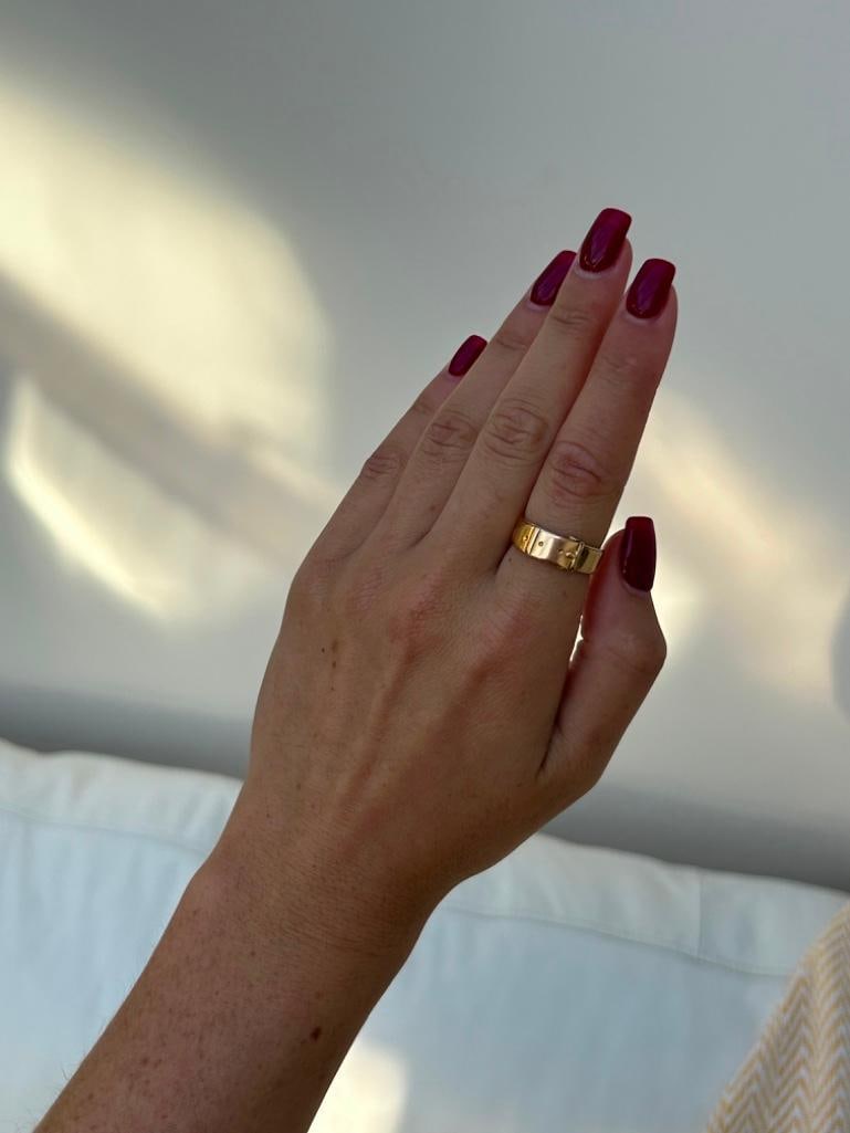 Heavy Antique 10ct Yellow Gold Opening Secret Compartment Buckle Band Ring - 7