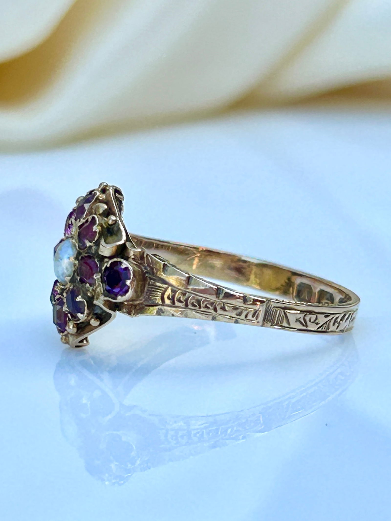 ANTIQUE 15CT YELLOW GOLD GEMSET RING - 2