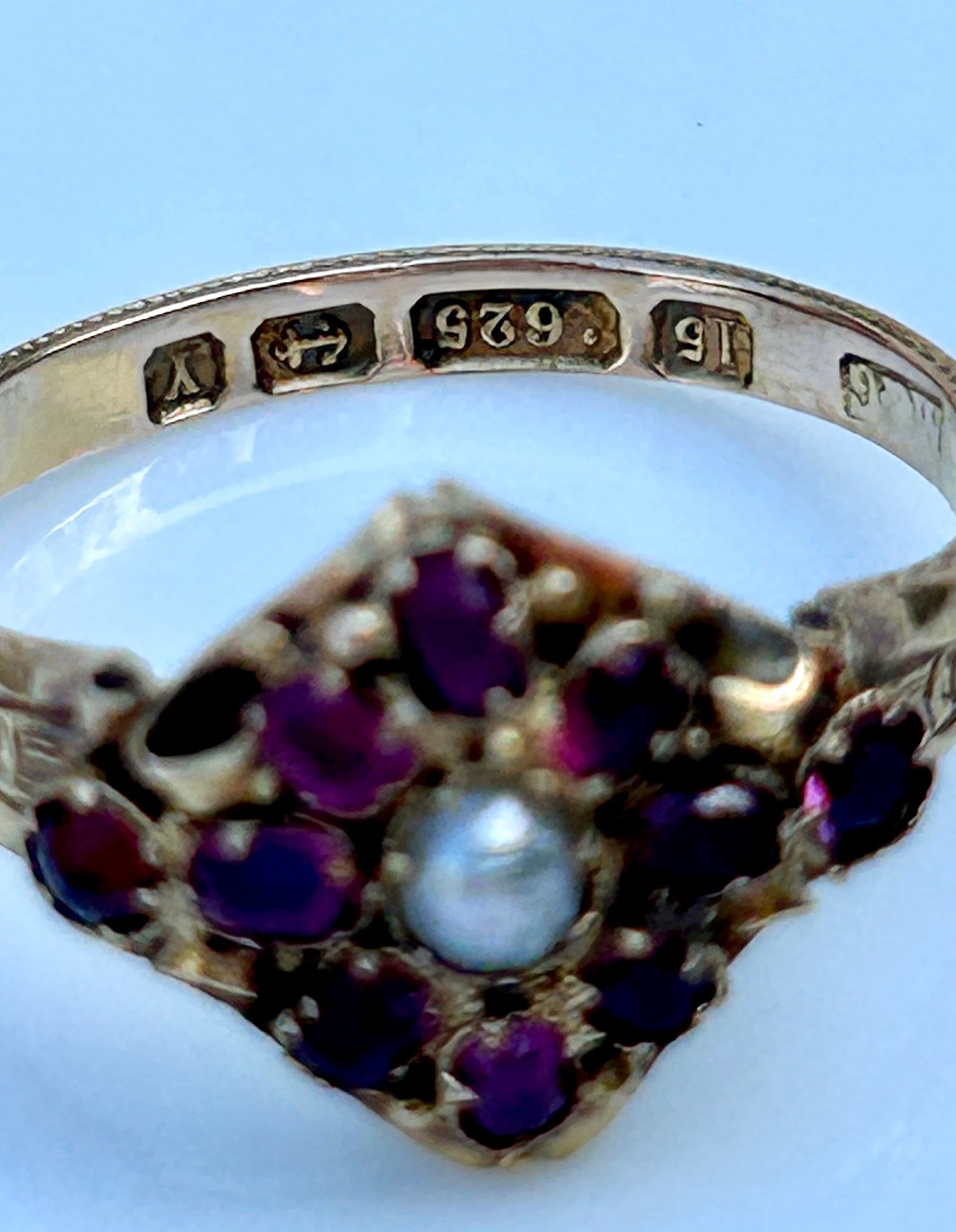 ANTIQUE 15CT YELLOW GOLD GEMSET RING - 4