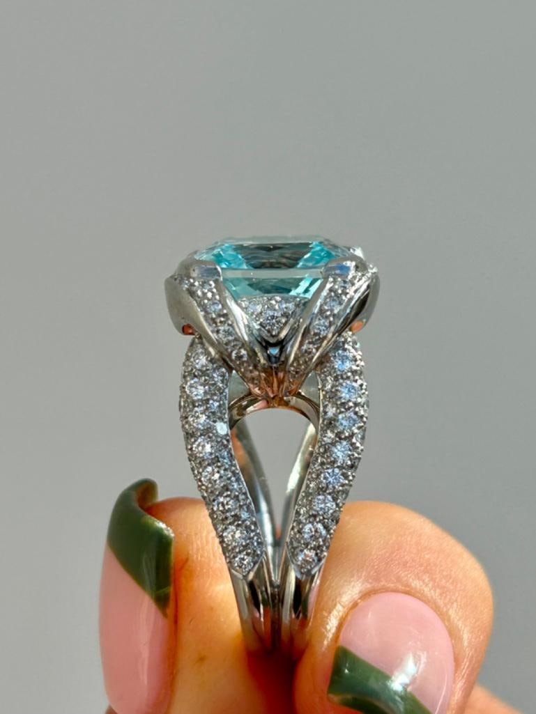 J.R.S Large Platinum Aquamarine and Diamond Dress Ring - 3