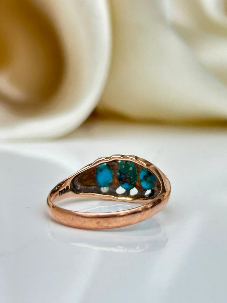 Antique Gold Turquoise 3 Stone Ring - 7