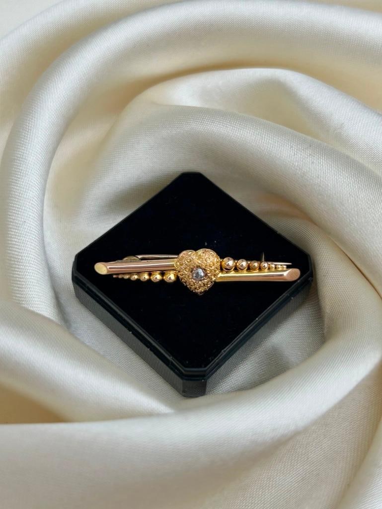 Antique 9ct Gold Diamond Heart Bar Brooch - 3