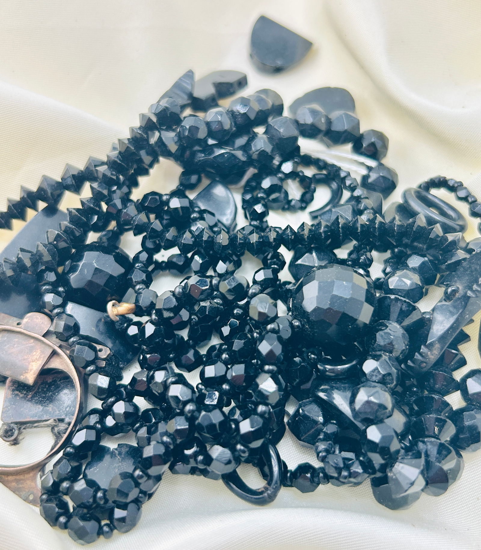 mixed lot of jewellery - 2