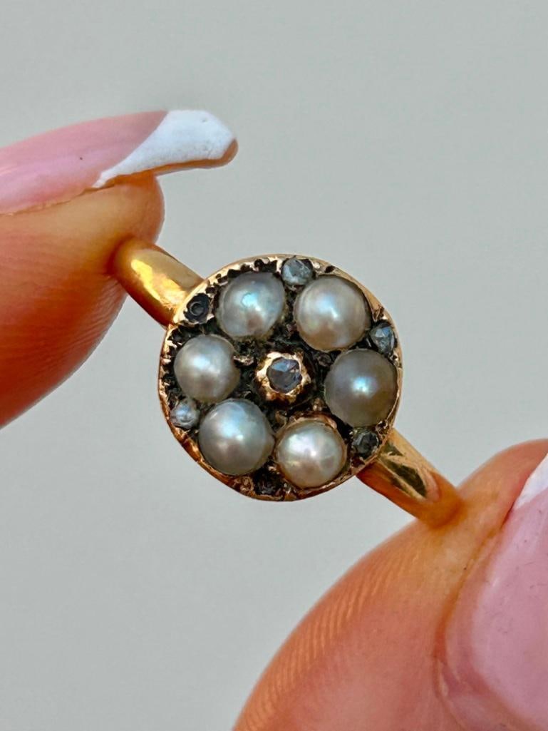 Antique Gold Rose Cut Diamond and Pearl Ring - 5