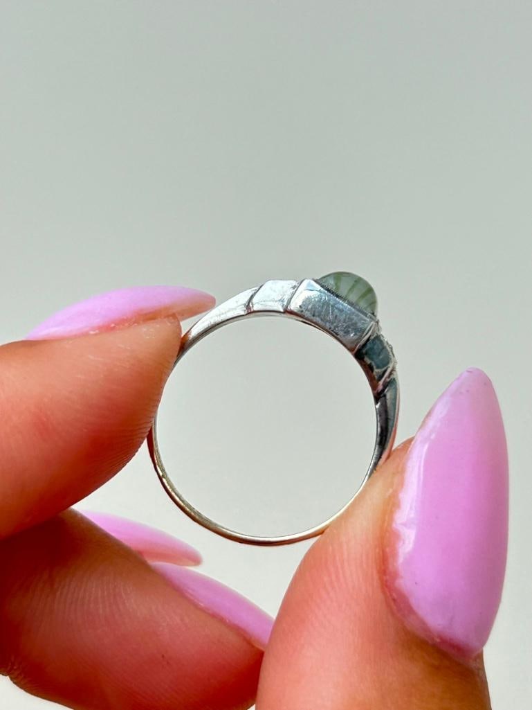 9ct Gold and Silver Art Deco Ring - 6