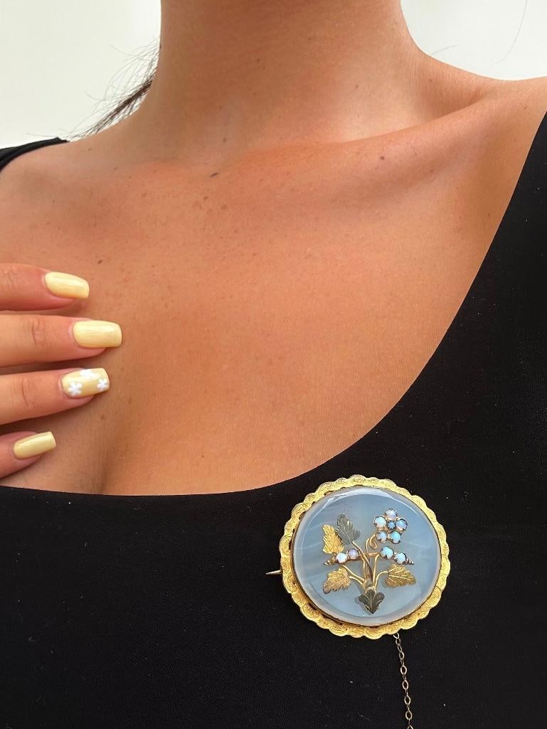 Large Antique Chalcedony Brooch - 2