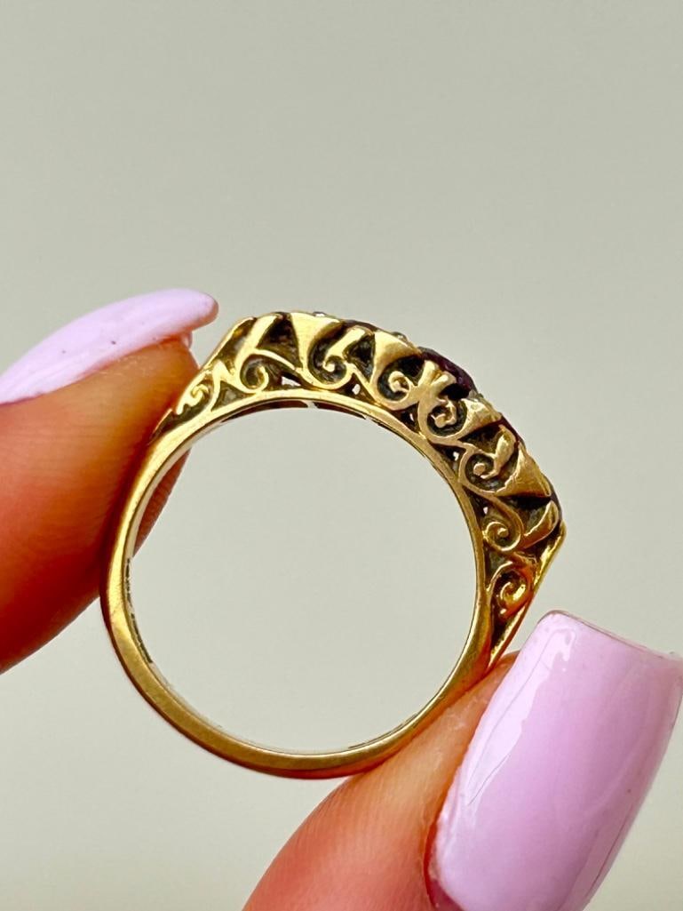 Chunky 18ct Yellow Gold Ruby and Diamond 5 Stone Ring - 7