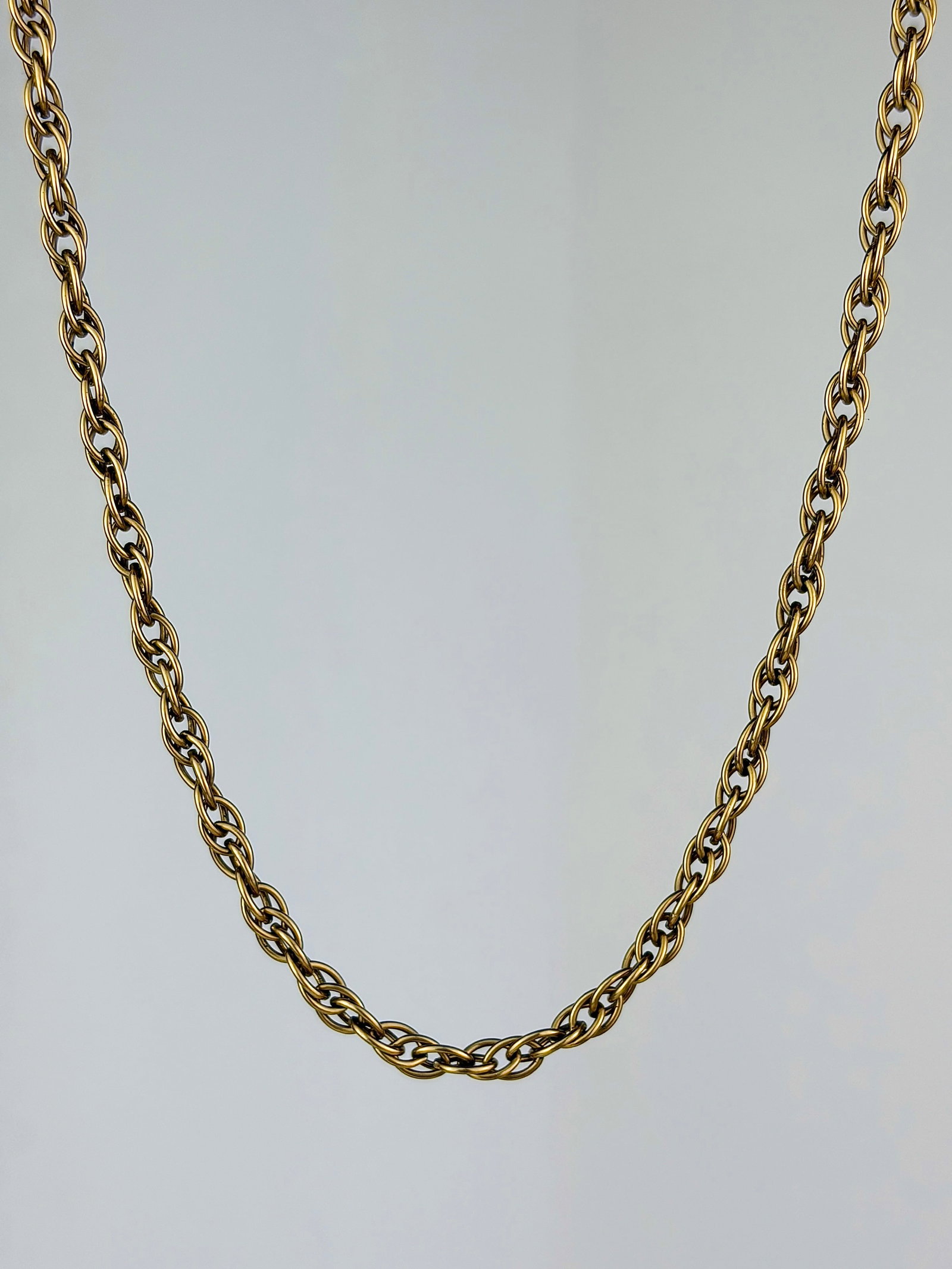 VINTAGE 9CT YELLOW GOLD FANCY ROPE TWIST CHAIN (1 of 8)