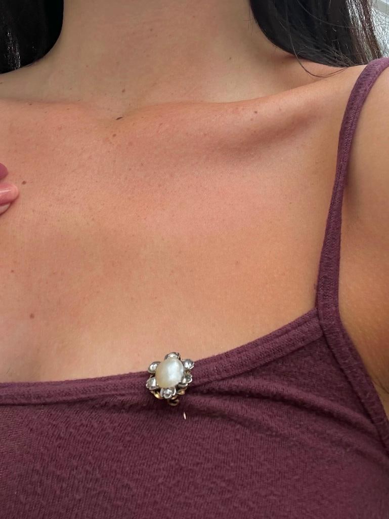 Amazing Pearl and Rose Cut Diamond Gold Brooch - 7