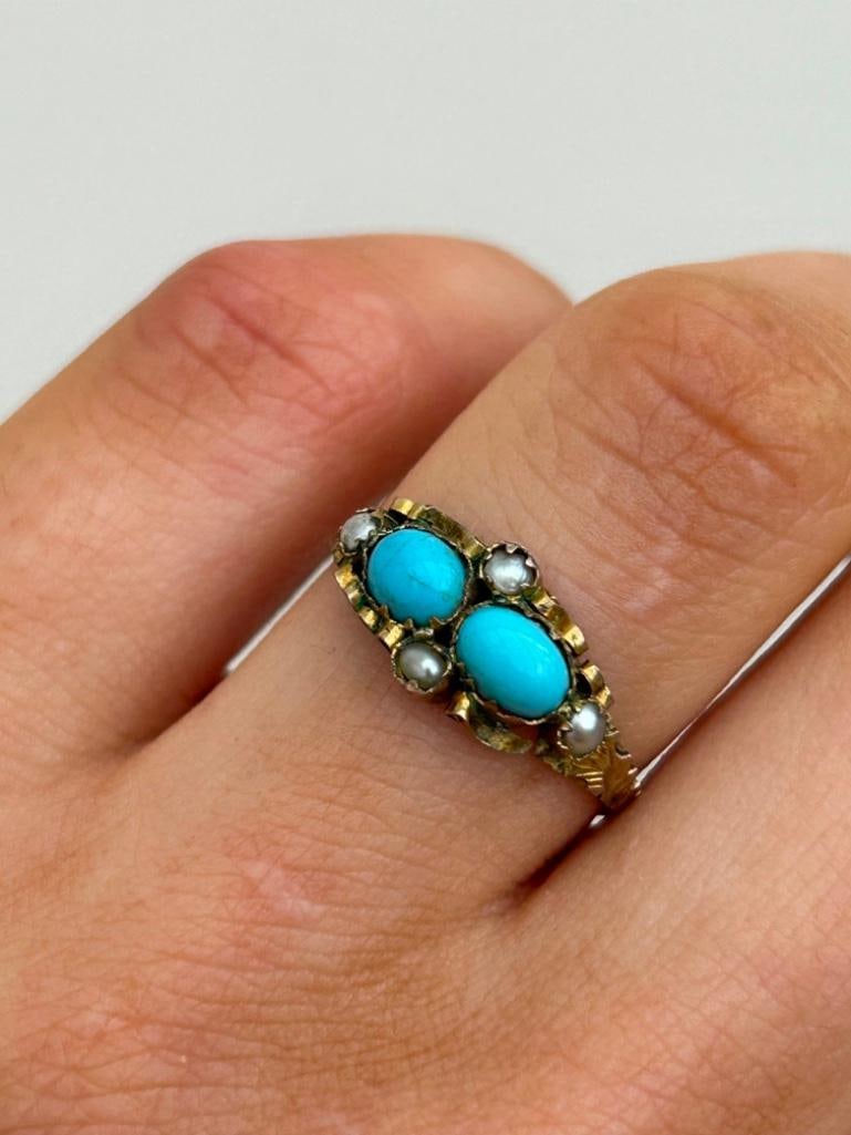 Sweet Gold Turquoise and Pearl Unusual Ring - 2