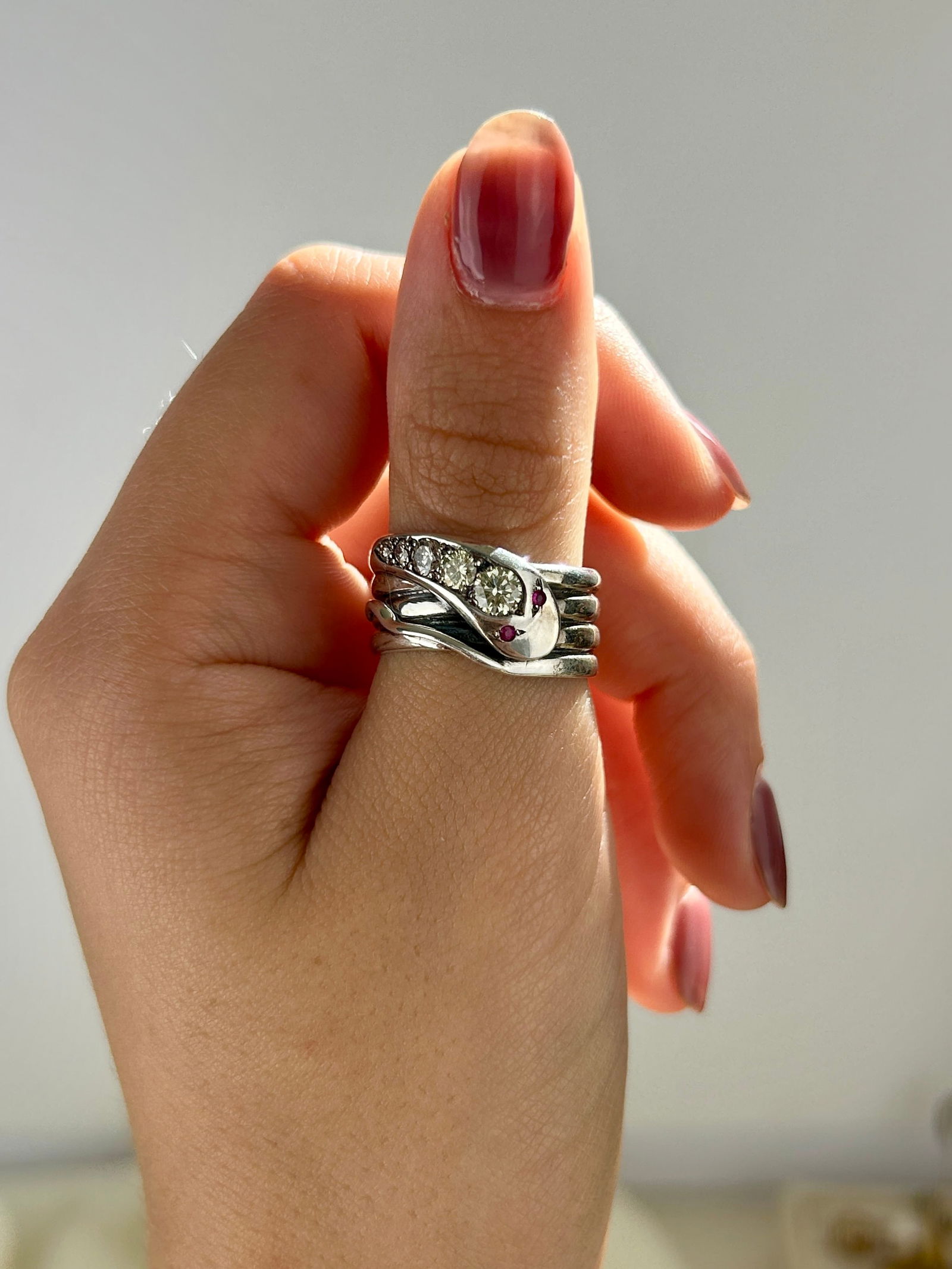 White gold Quadruple Wrapped Snake Ring with Diamonds and Ruby Eyes - 8