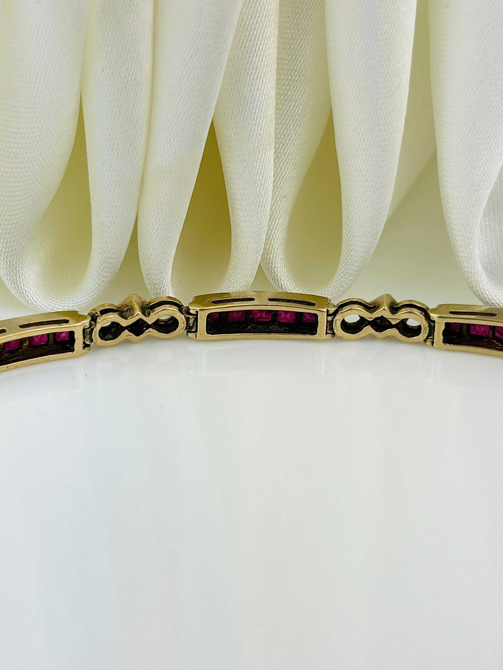 VINTAGE 9CT YELLOW GOLD RUBY AND DIAMOND LINE BRACELET - 3