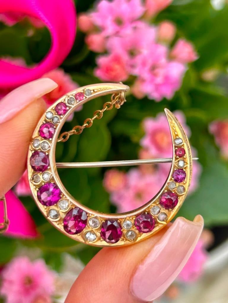 Boxed Tourmaline and Diamond Crescent Brooch in Box - 3