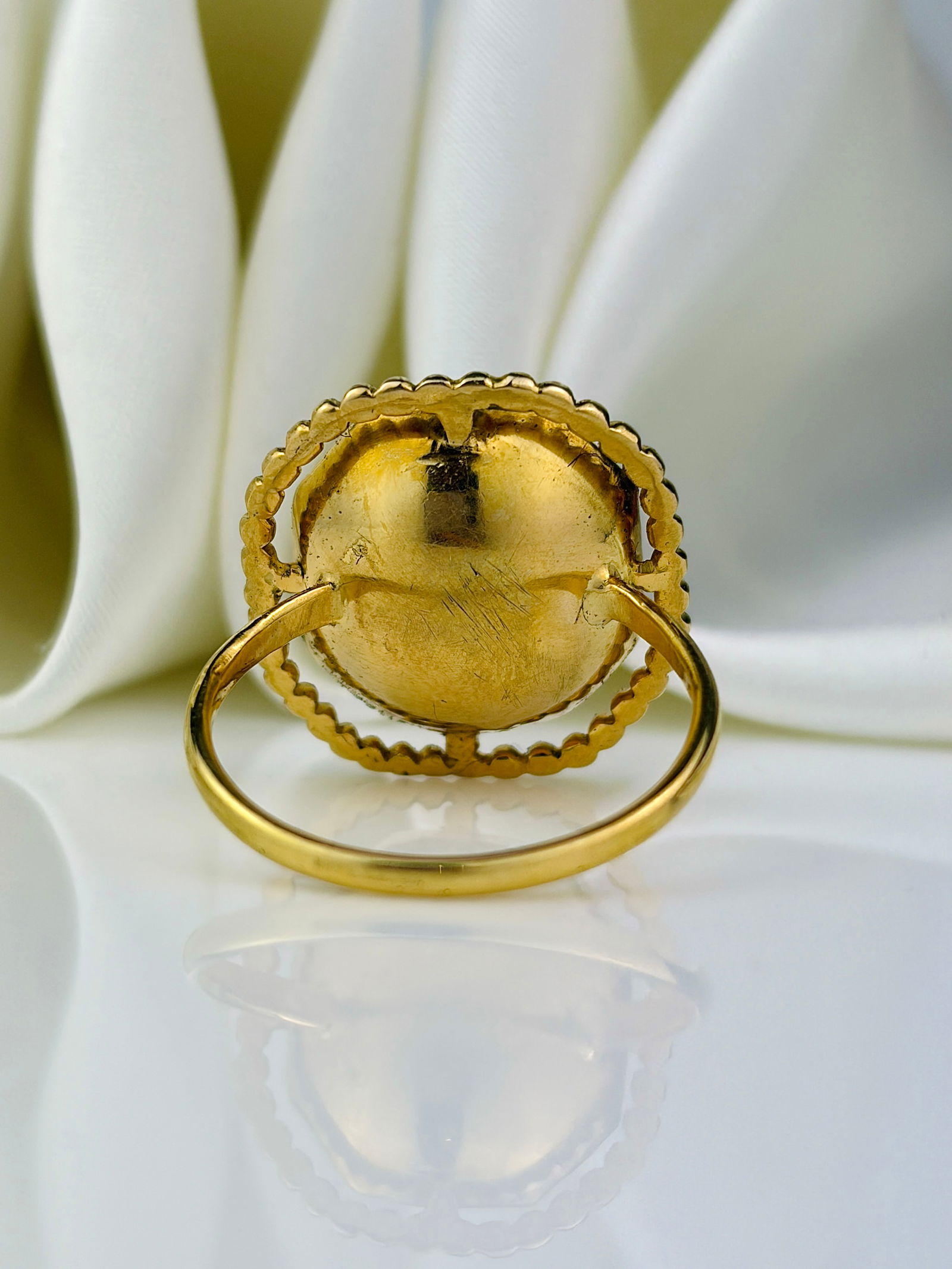 ANTIQUE 18CT GOLD FOILED BACK AMETHYST FANCY RING - 3