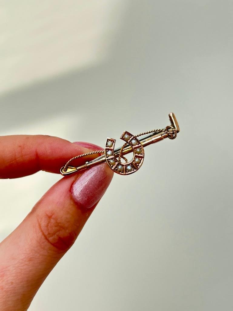 Antique Gold Pearl Horseshoe Brooch - 3