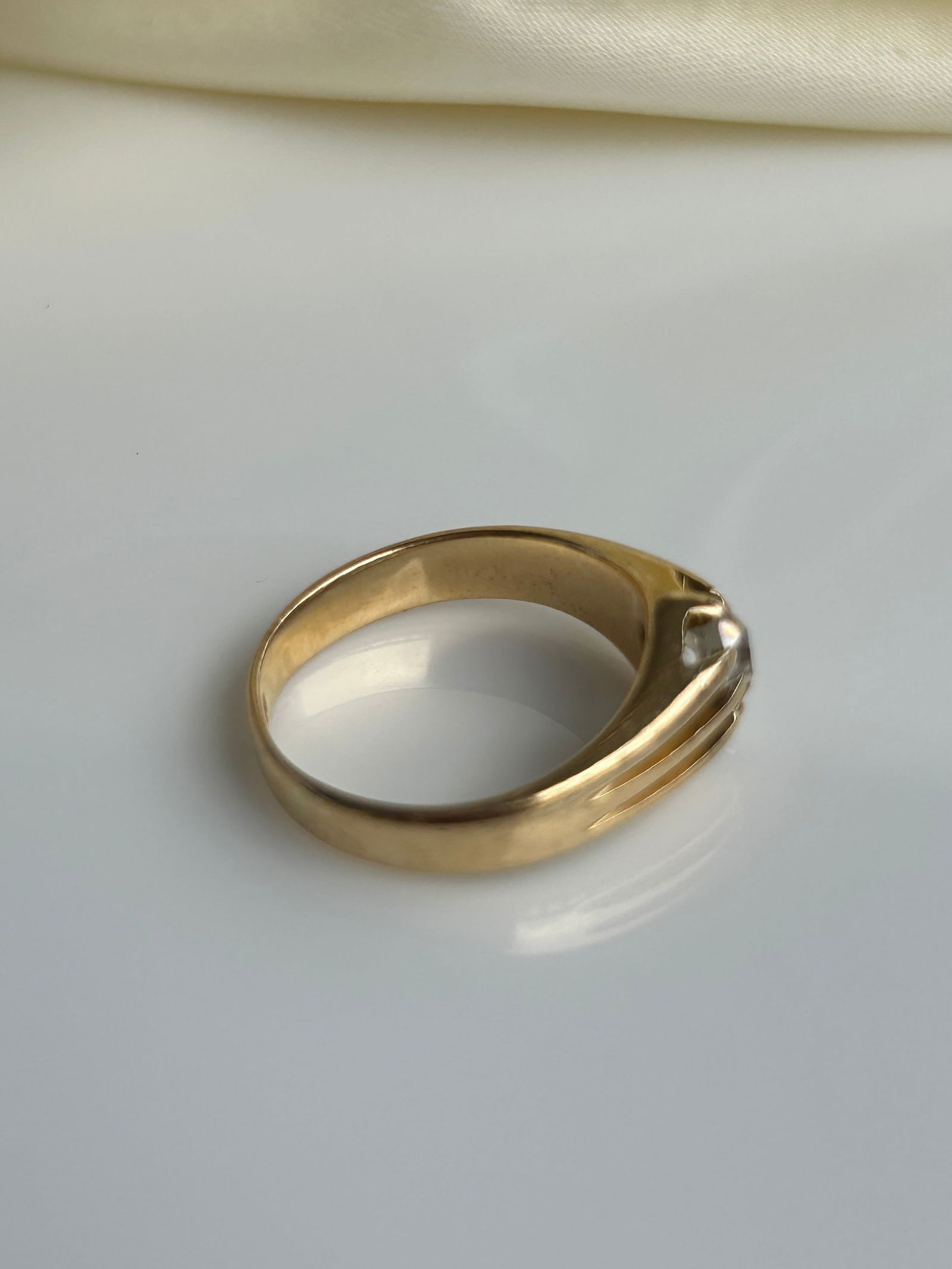 Antique C.1904 .50pt Diamond Belcher Ring in 18ct Yellow Gold - 3