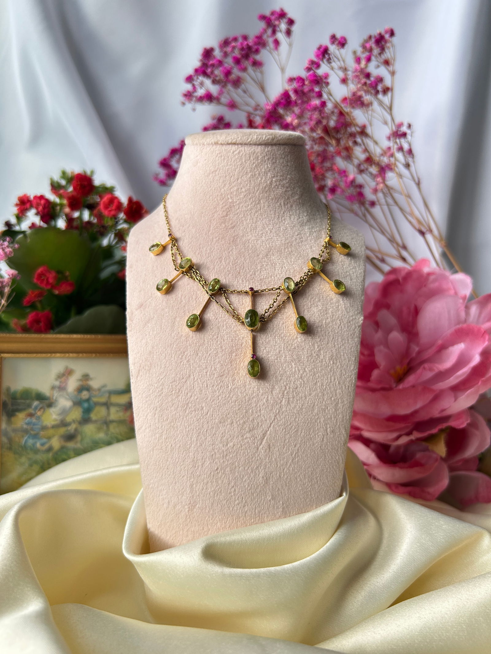 Wonderful Antique Peridot and Ruby 9ct Gold Drop Necklace with Safety Chain - 2