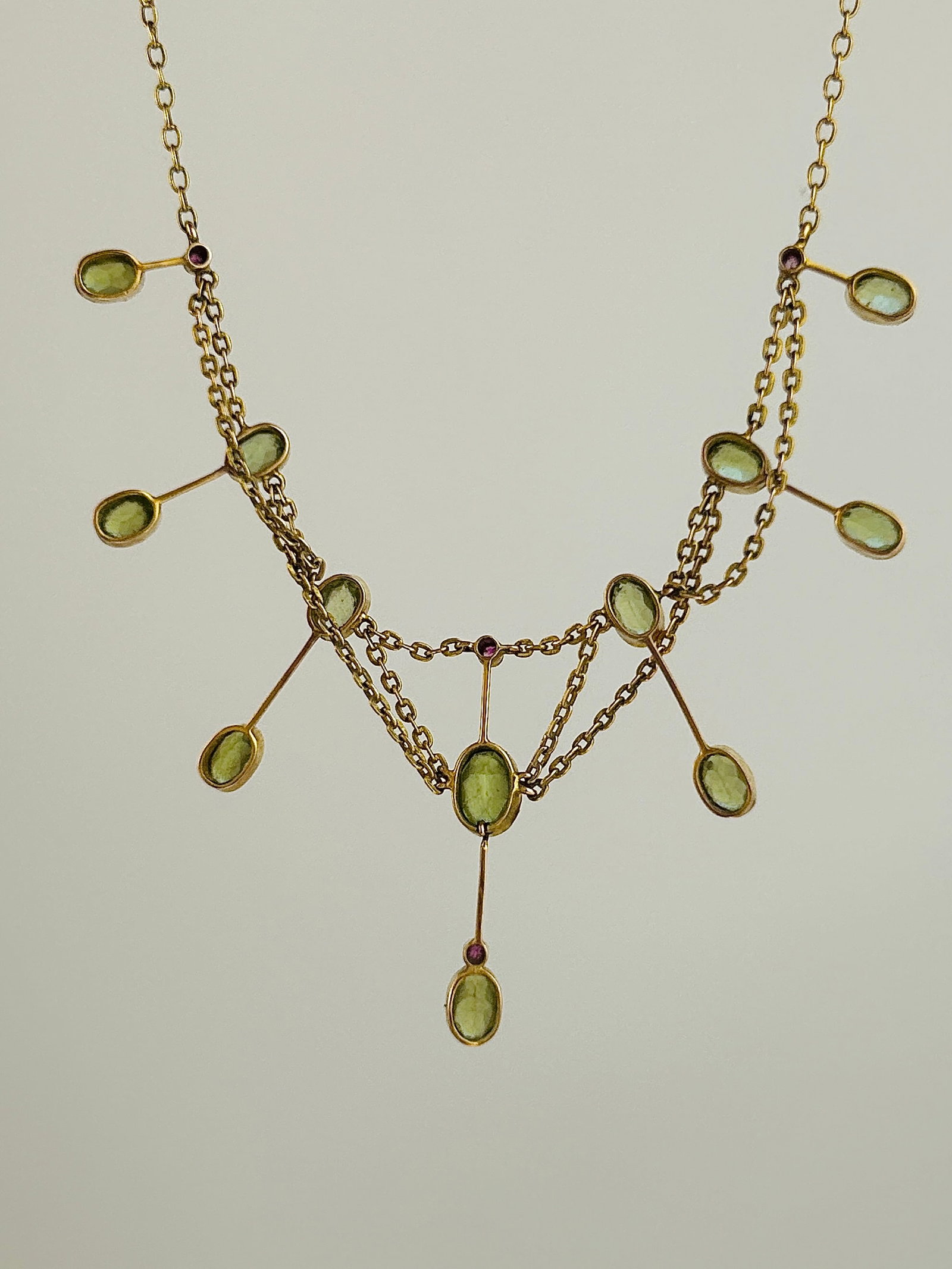 Wonderful Antique Peridot and Ruby 9ct Gold Drop Necklace with Safety Chain - 4