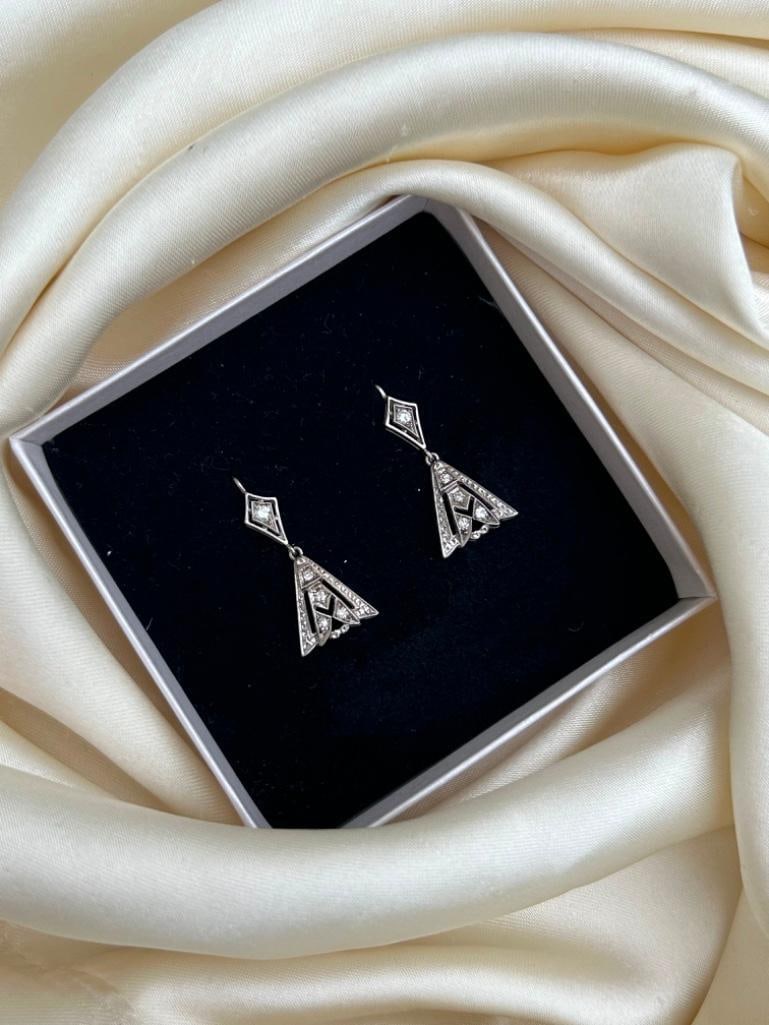 Amazing Diamond Drop Earrings - 3