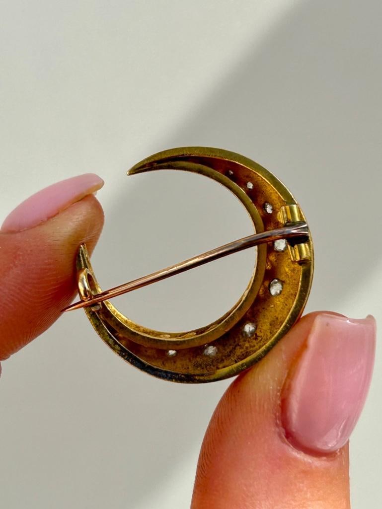 Antique Large Triple Row Diamond & Pearl Gold Crescent Brooch - 4