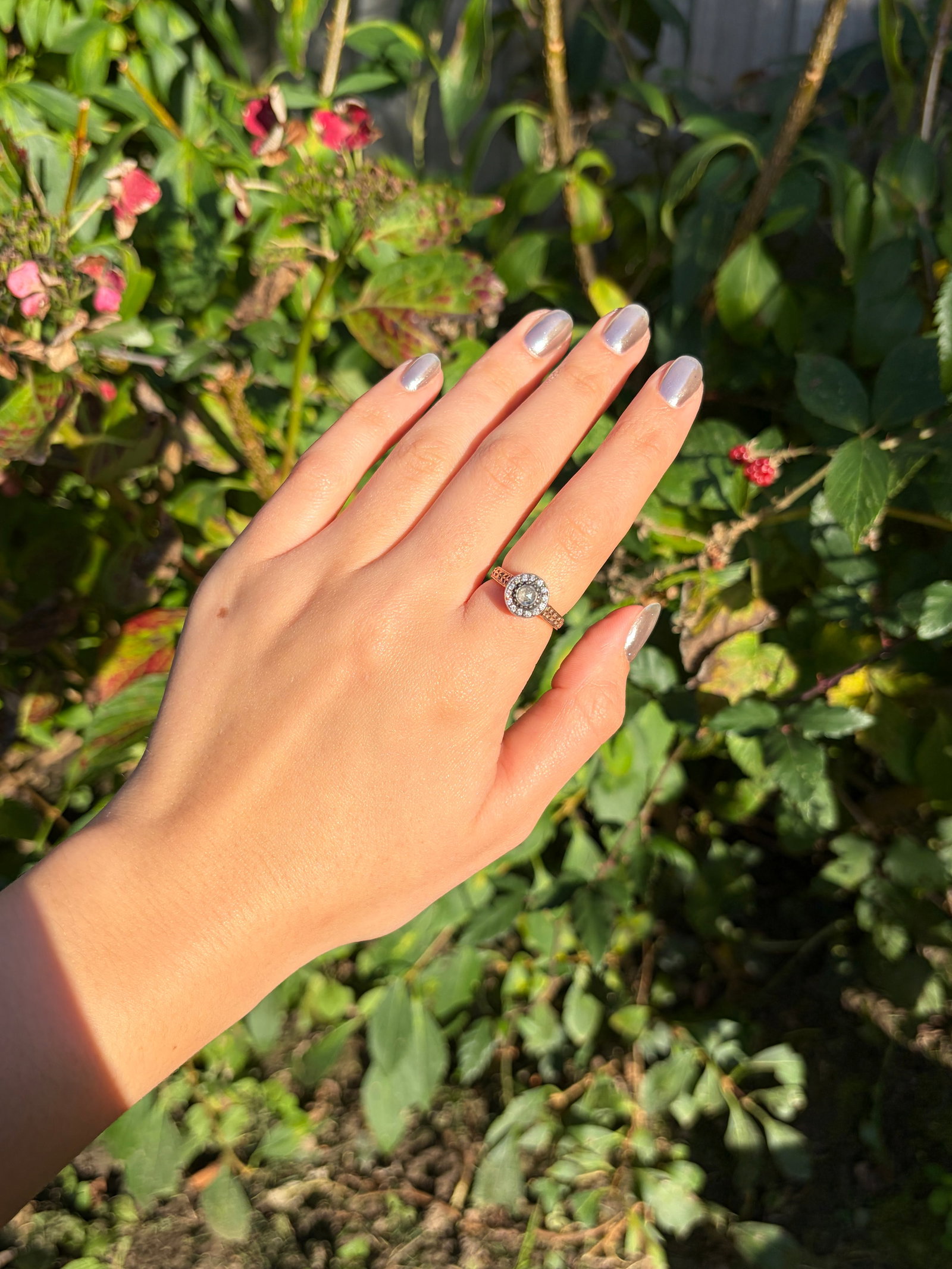 Antique Rose Cut Diamond Target Ring in 9ct Gold - 9