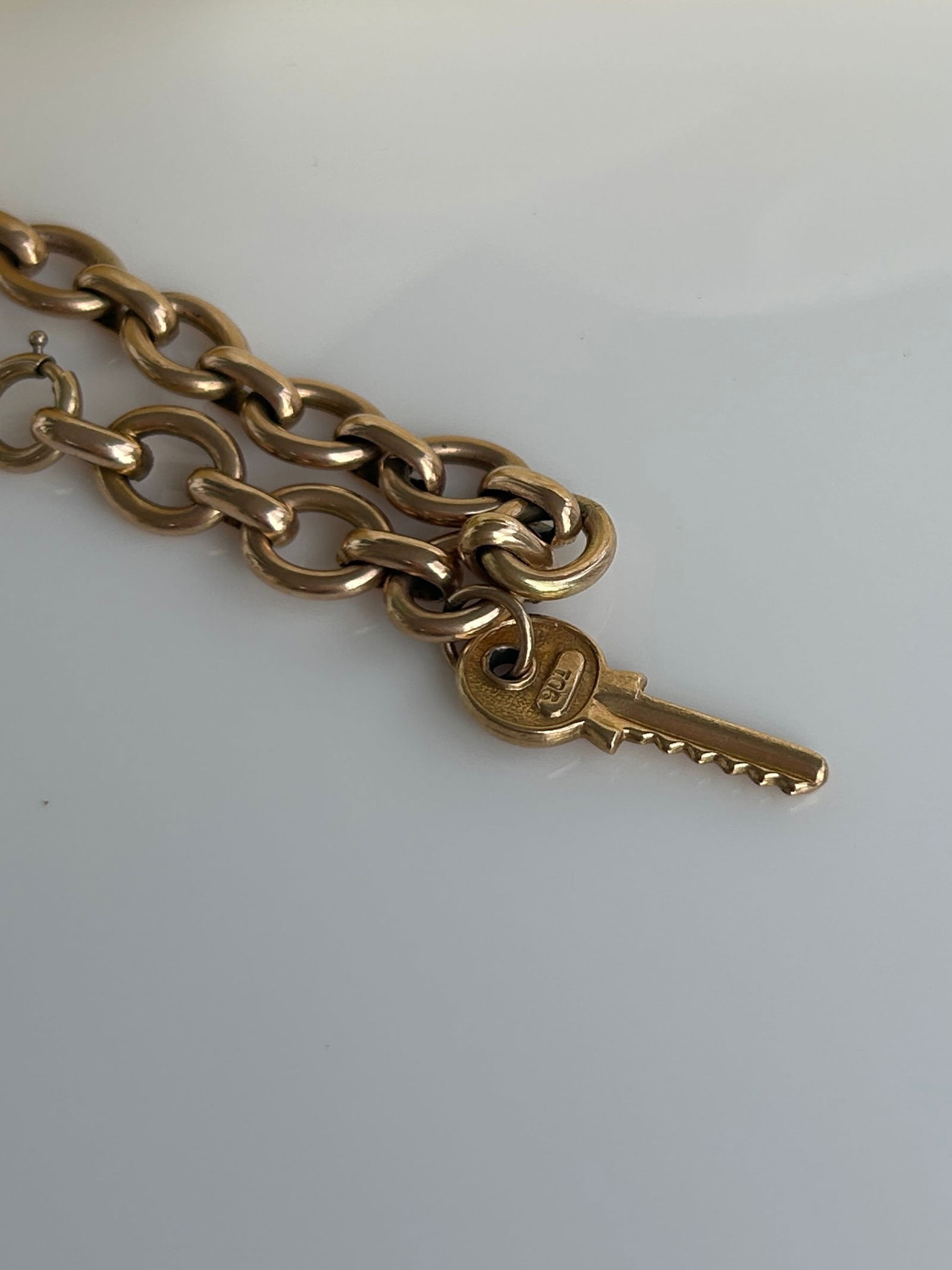 Heavy 9ct Yellow Gold Bracelet - 3