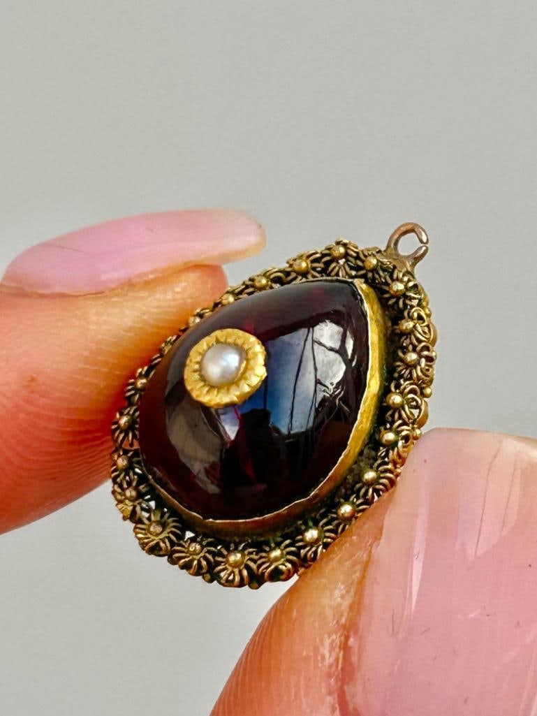 Sweet Antique Cabochon Garnet Pear Shape Pendant - 2