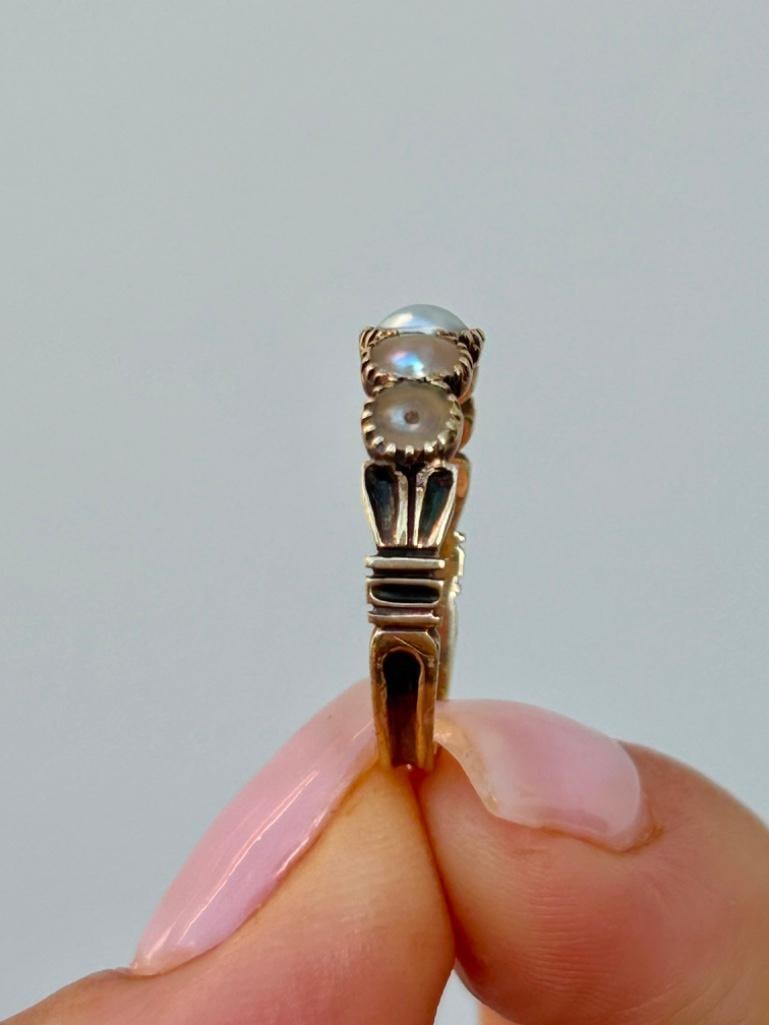 Georgian Era c.1850 Pearl Half Hoop Ring in Gold - 6