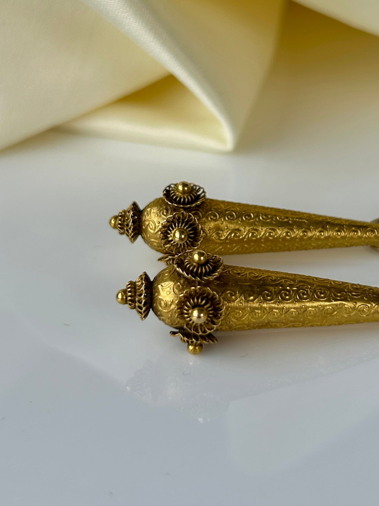 Antique Victorian 18ct Gold Drop Earrings - 4