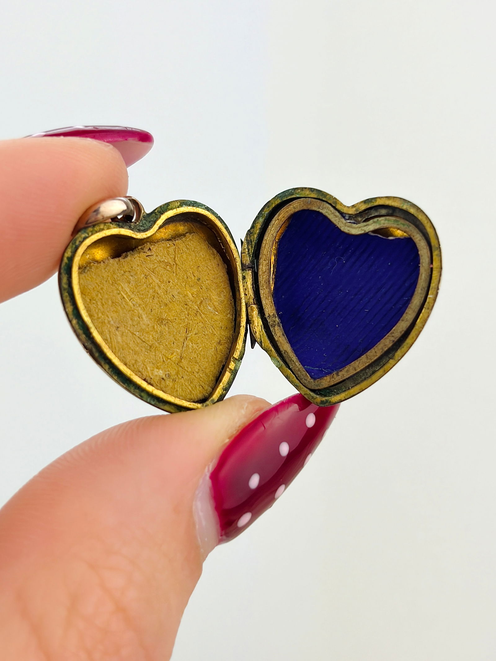 SWEET ANTIQUE 9CT GOLD PEARL STAR FRONT PUFFED HEART OPENING LOCKET PENDANT - 2