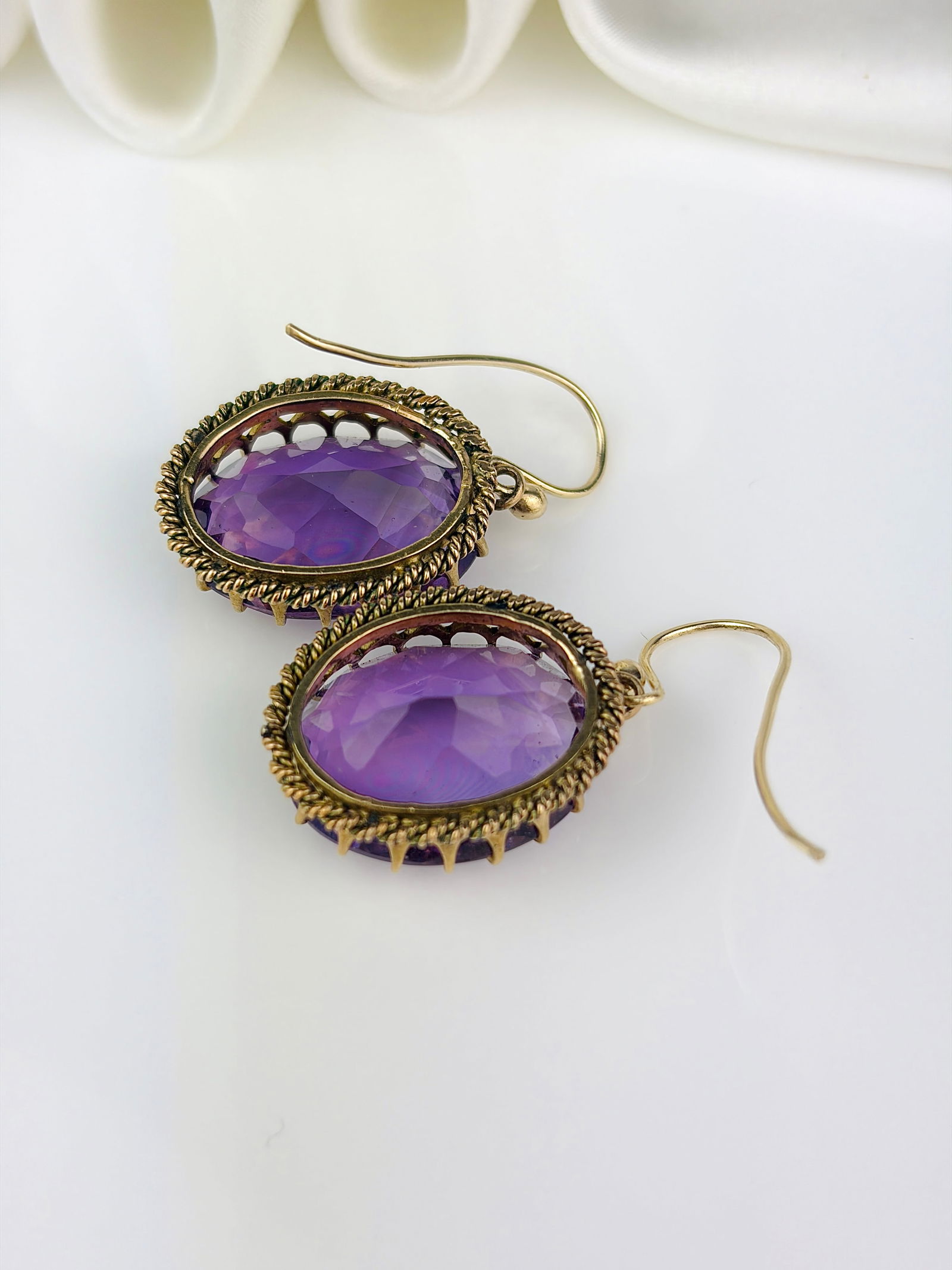 ANTIQUE 9CT YELLOW GOLD CHUNKY AMETHYST EARRINGS - 3