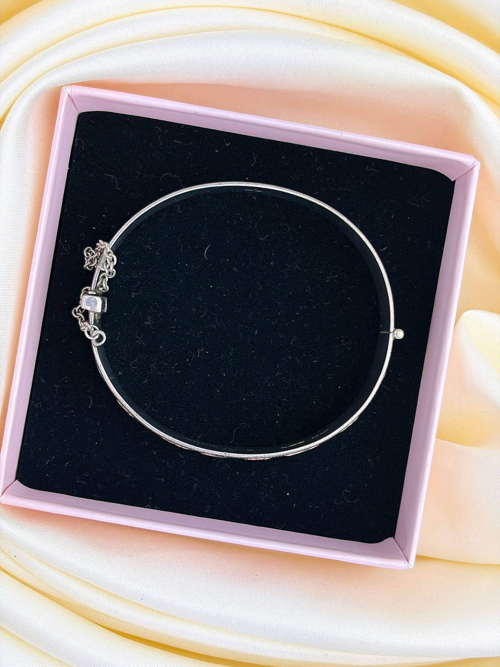 VINTAGE SILVER AND GOLD OVERLAY BIRD AND FLOWER BANGLE BRACELET - 7