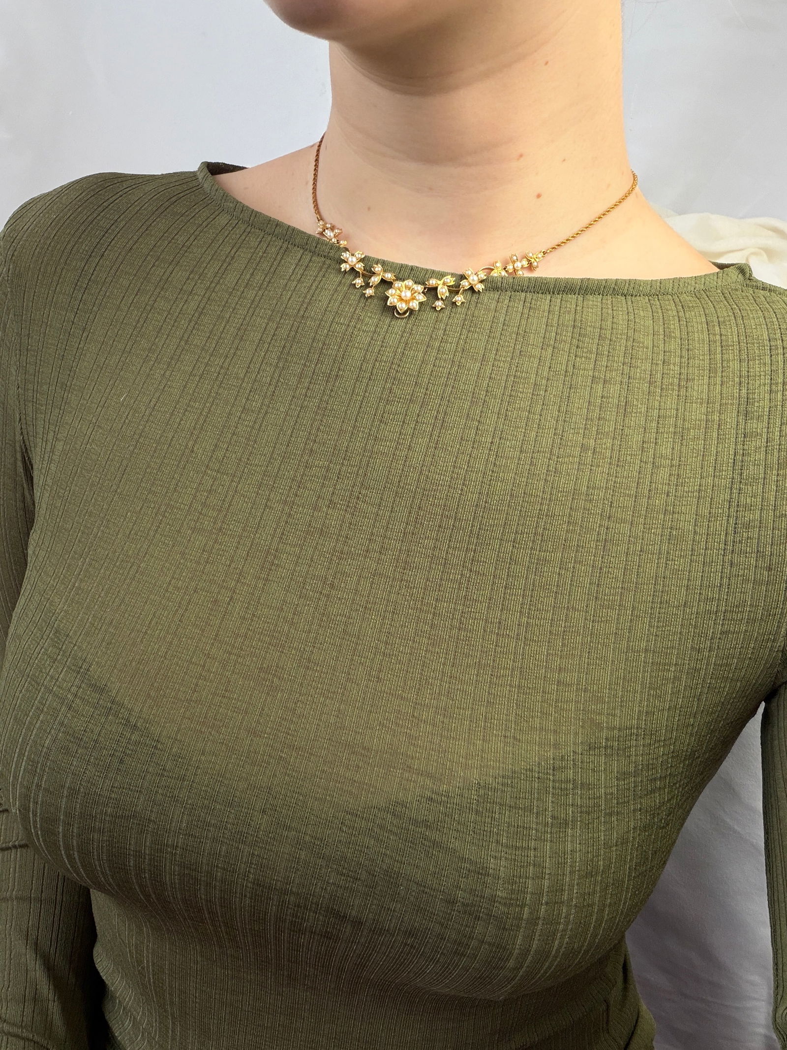 ANTIQUE 18CT YELLOW GOLD PEARL FLOWER NECKLACE IN FITTED ANTIQUE BOX - 8