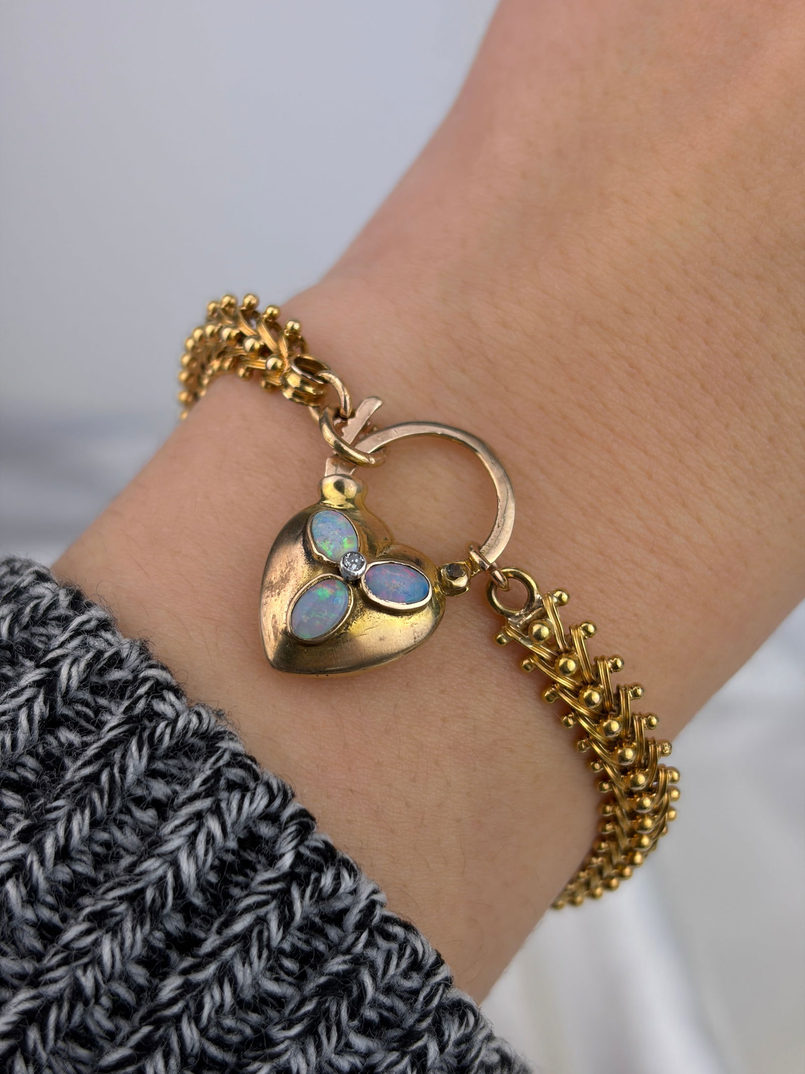 ANTIQUE 18CT YELLOW GOLD OPAL HEART PADLOCK AND UNIQUE LINK GATE BRACELET - 6