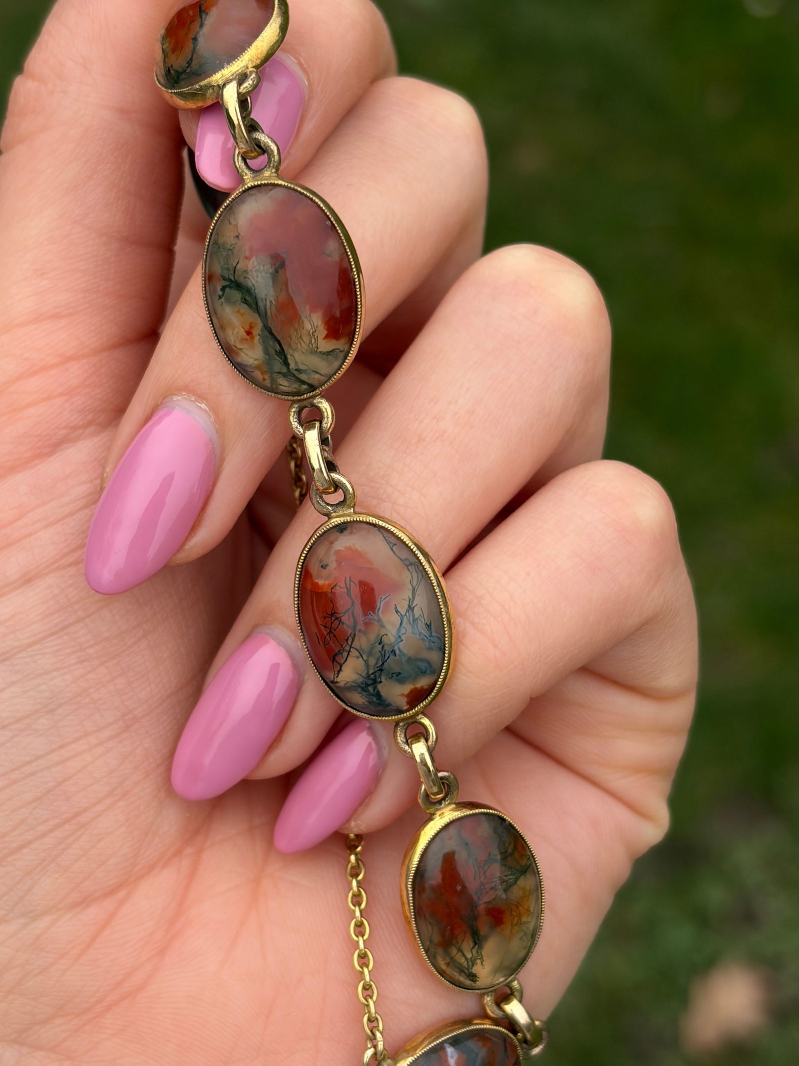 VINTAGE 9CT GOLD HEAVY AGATE BRACELET - 8