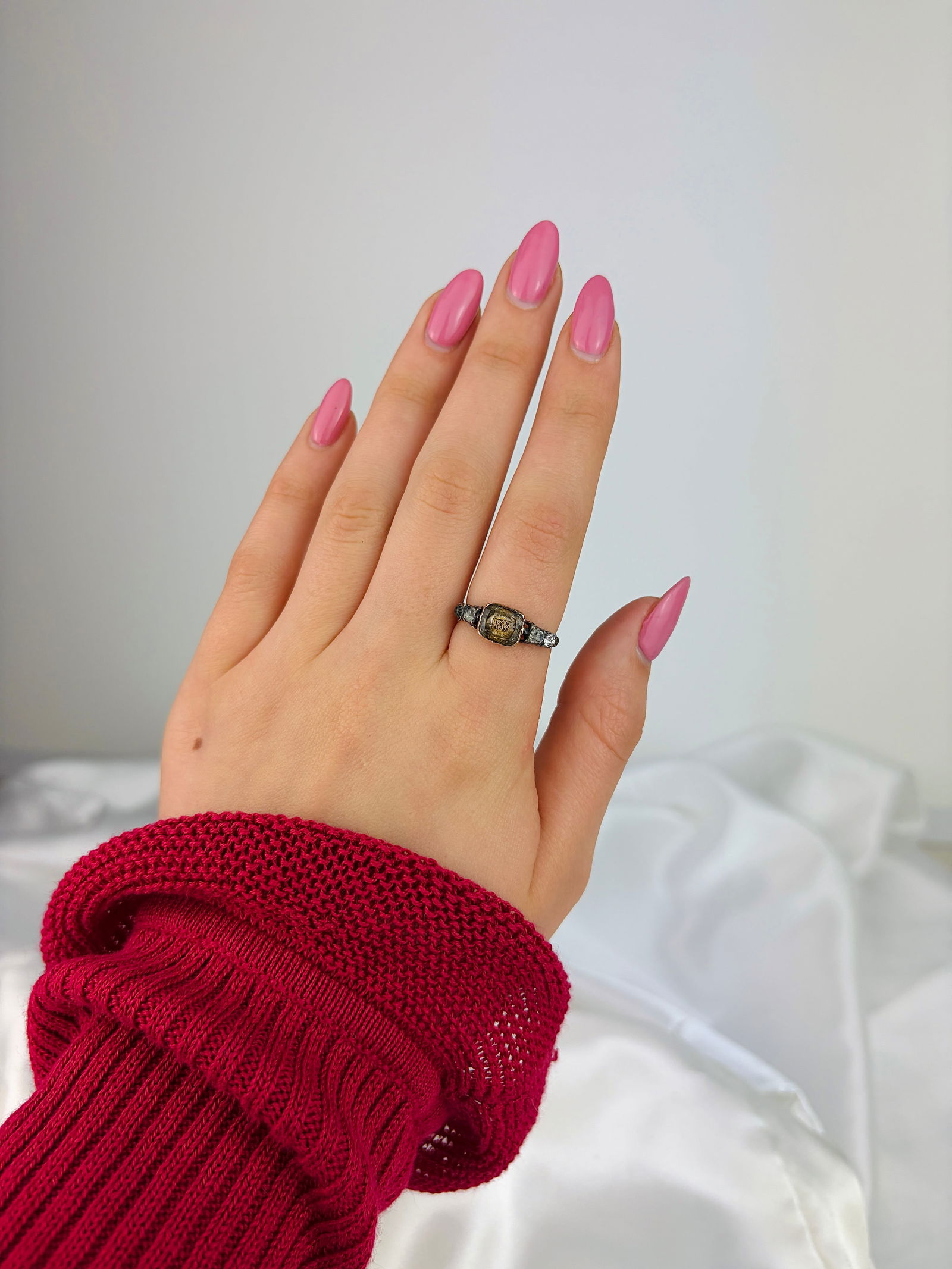 INCREDIBLE ANTIQUE GEORGIAN GOLD STUART CRYSTAL RING - 7