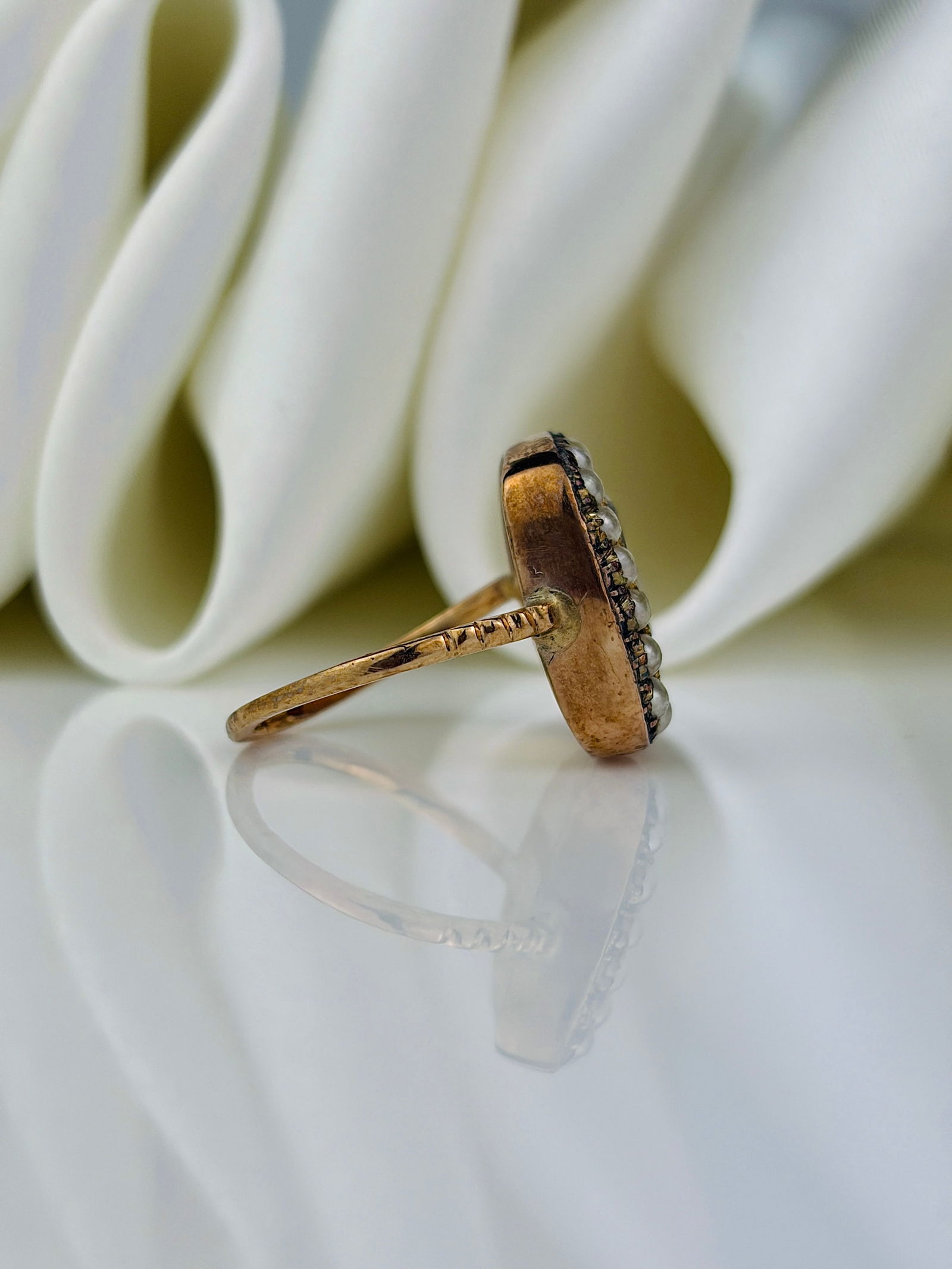 antique yellow gold pearl locket front mourning ring - 2