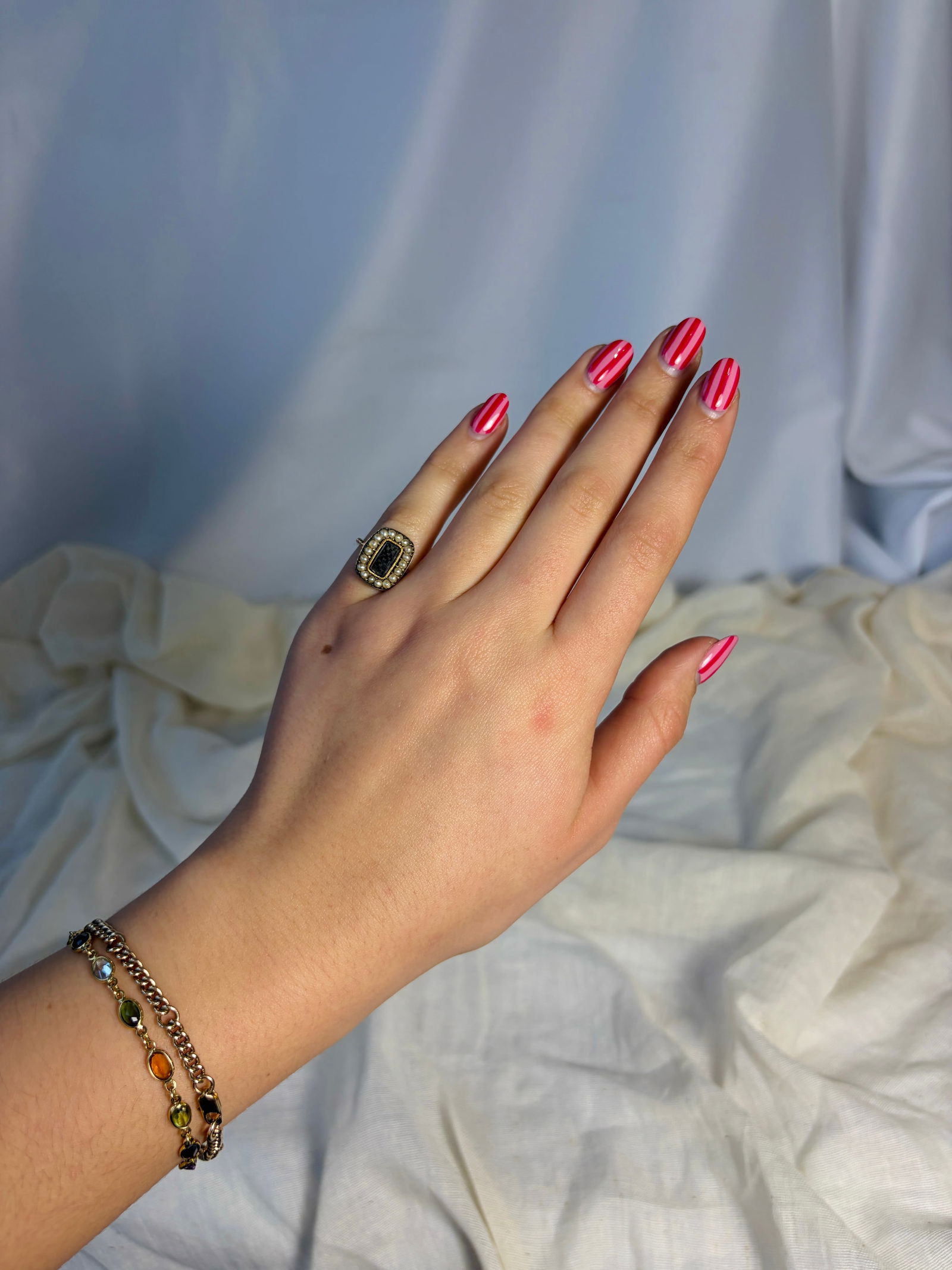 antique yellow gold pearl locket front mourning ring - 8