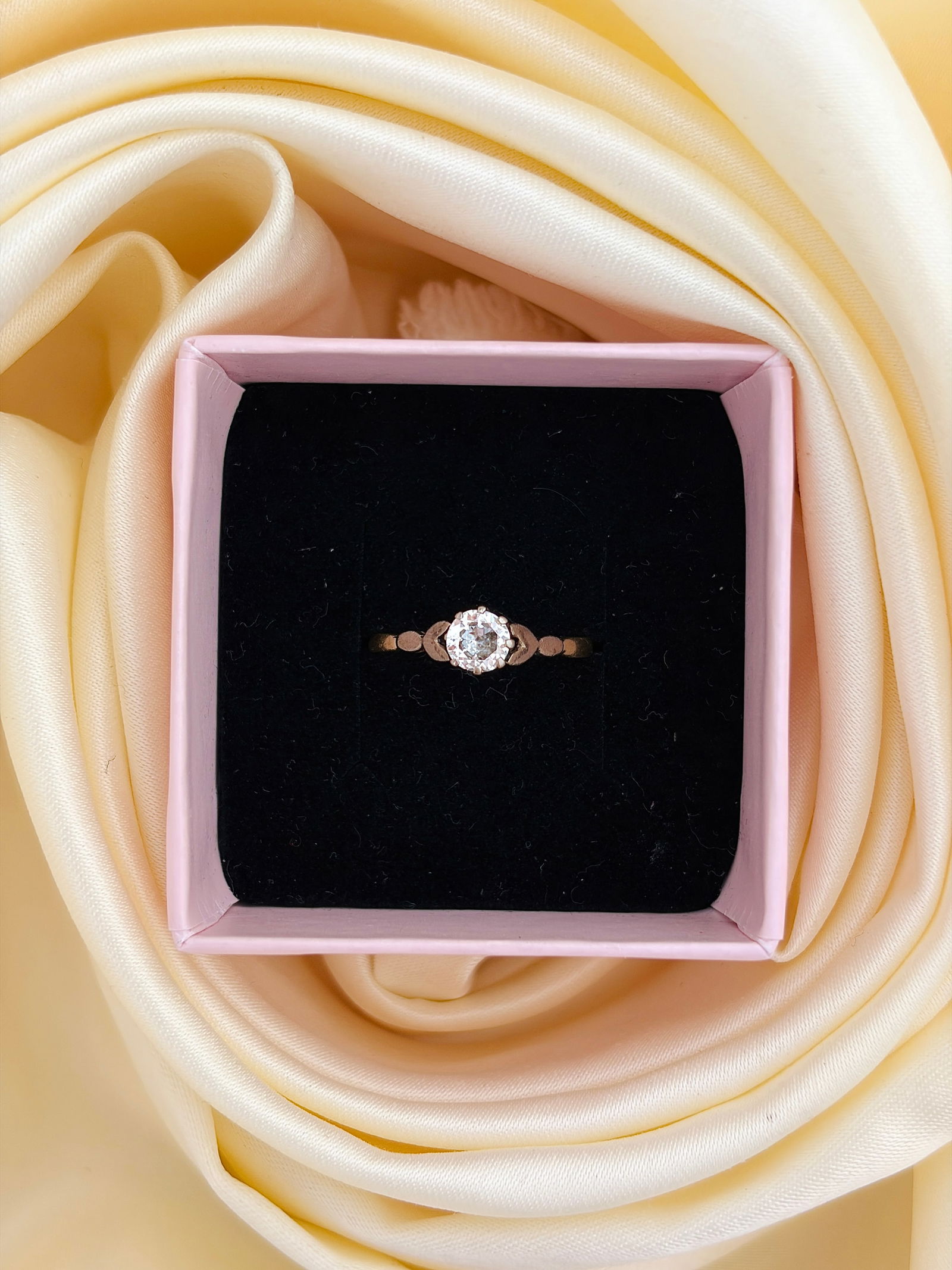 ANTIQUE .50PT DIAMOND SOLITAIRE RING IN 18CT YELLOW GOLD AND PLATINUM - 7