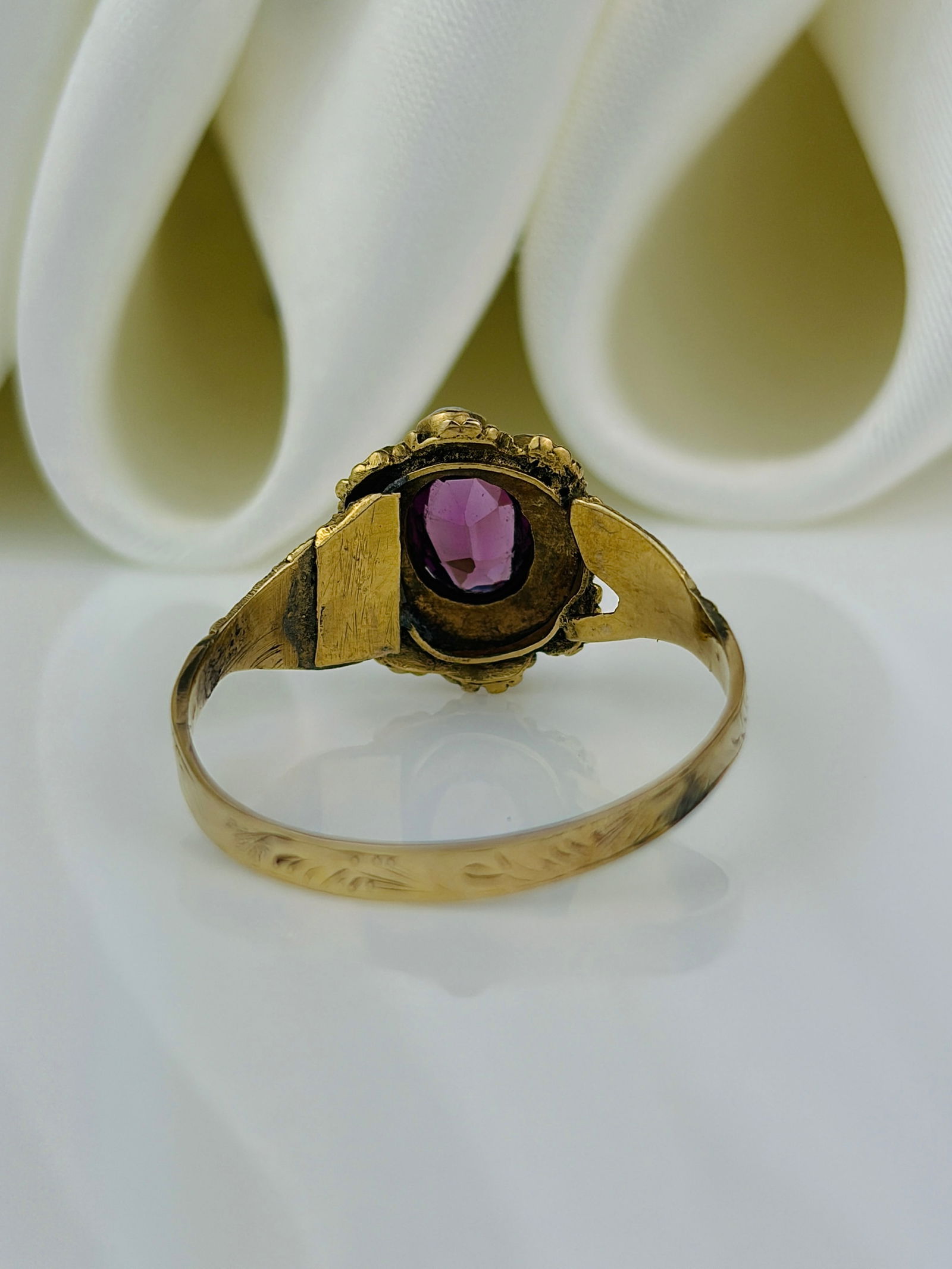 antique gemset and pearl cluster ring in gold - 3