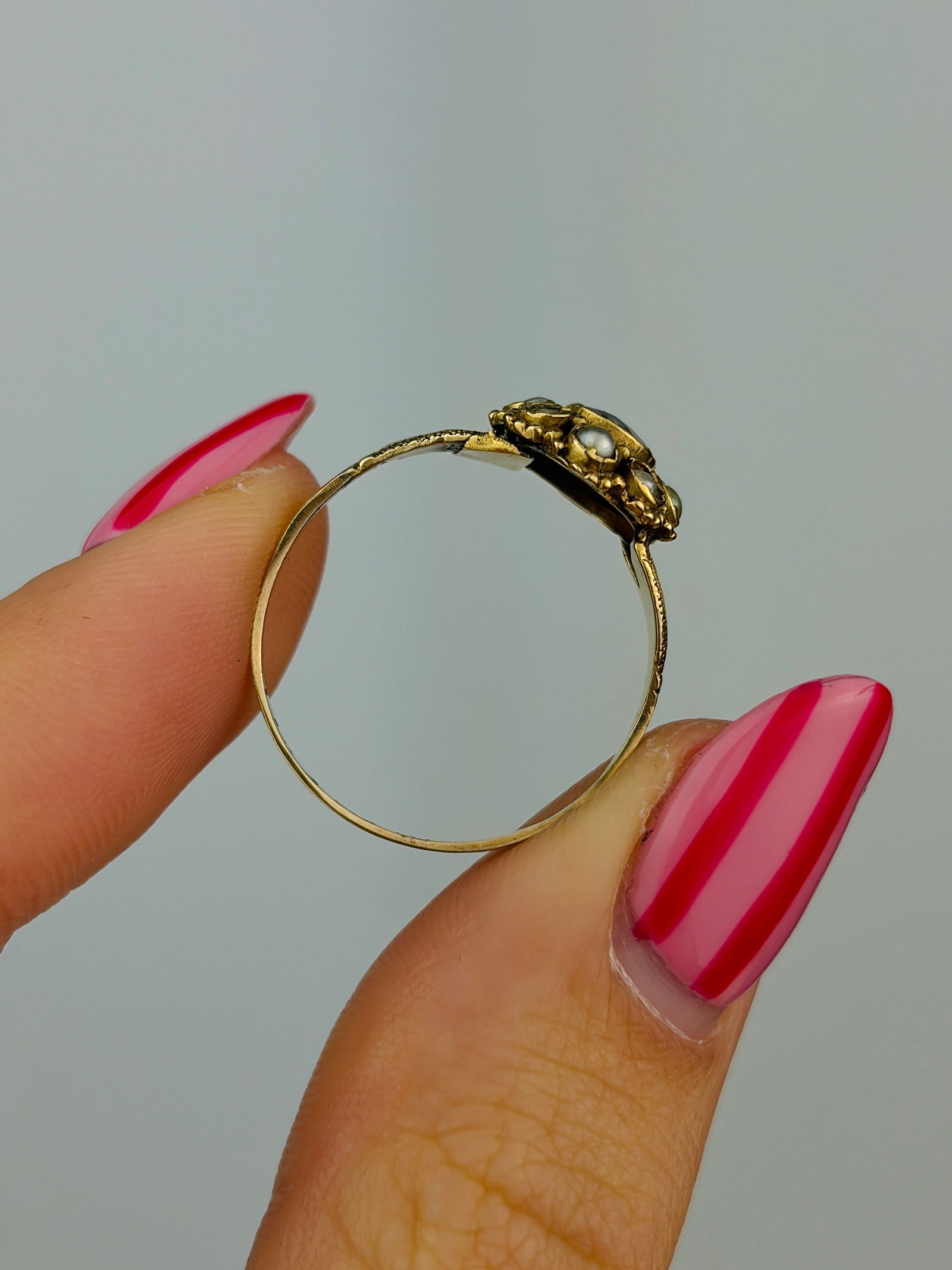 antique gemset and pearl cluster ring in gold - 7