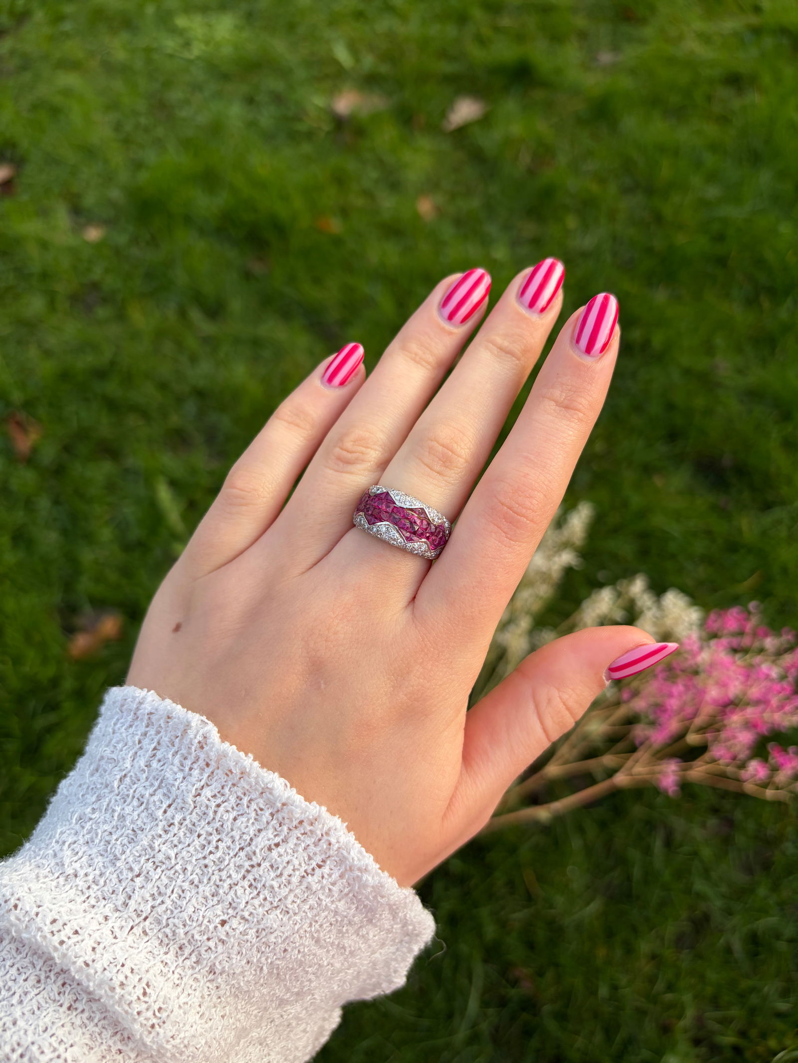 heavy 18ct white gold ruby and diamond ring - 8