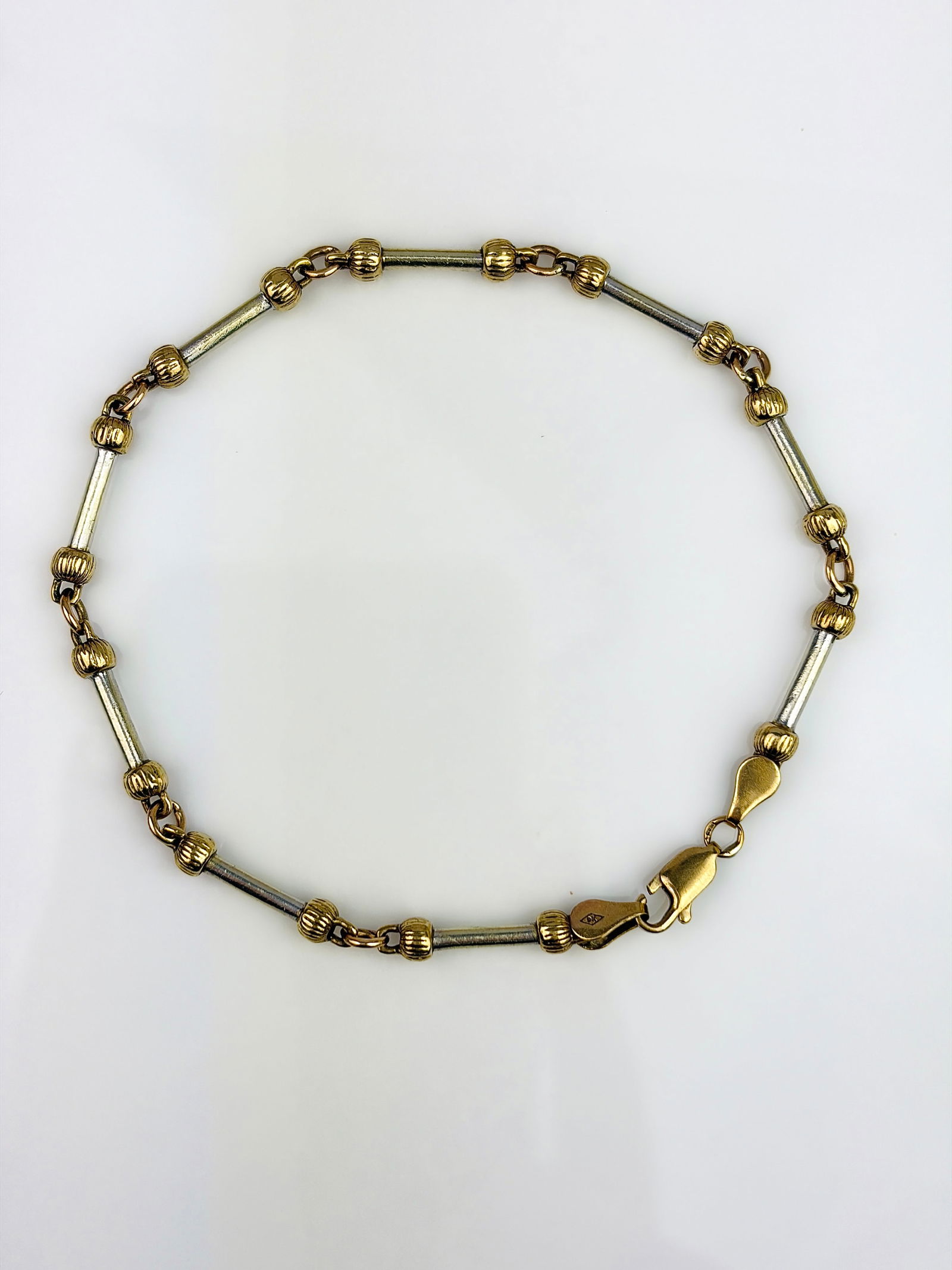 VINTAGE 9CT BI-GOLD BALL AND BAR BRACELET - 2